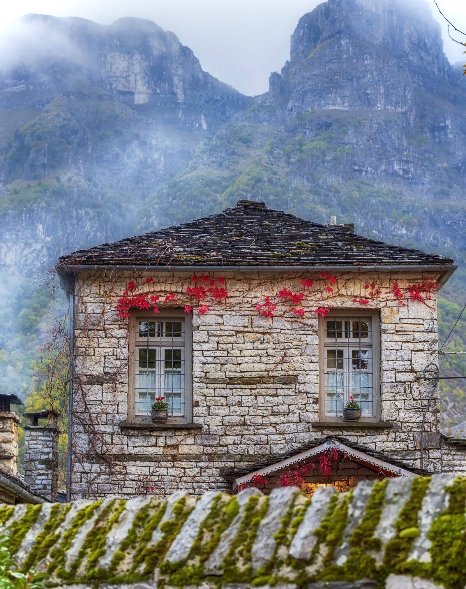 Tamron SP 24-70mm F2.8 Di VC USD sample photo. Old house, papingo village photography