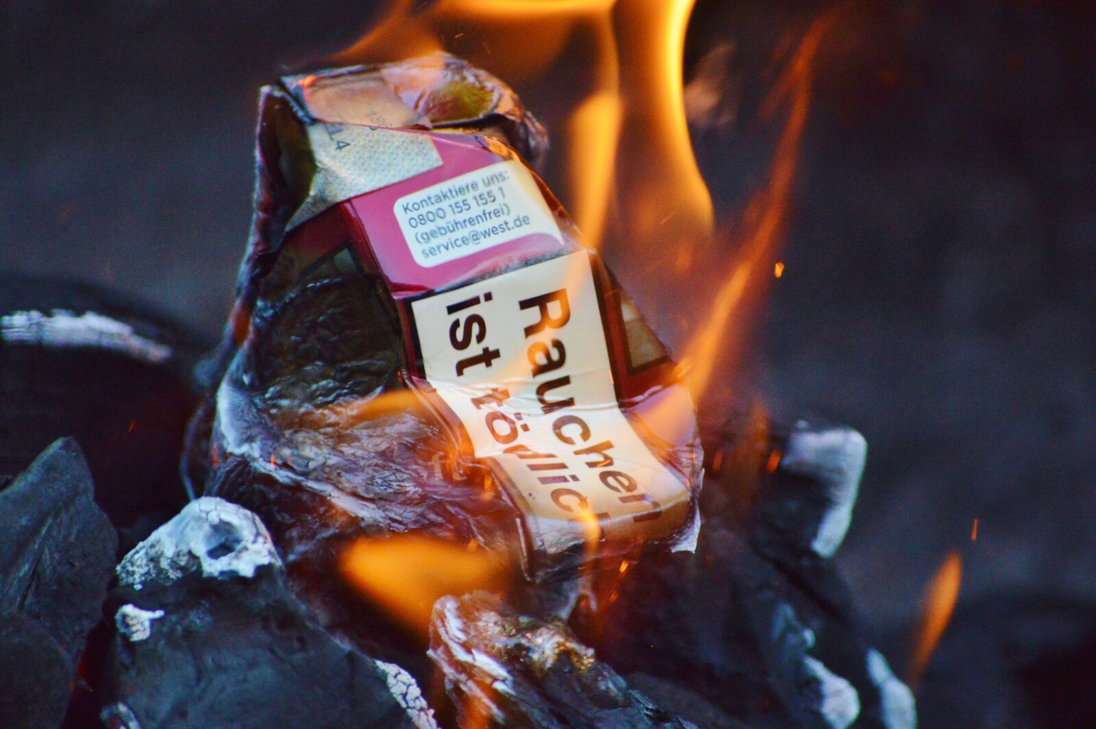 Nikon D3200 sample photo. Fire, flame, burn photography