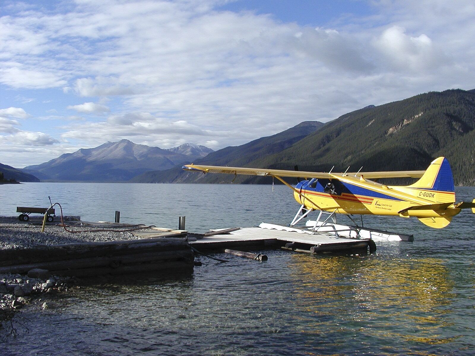 Olympus C2100UZ sample photo. Yukon territory, float plane photography
