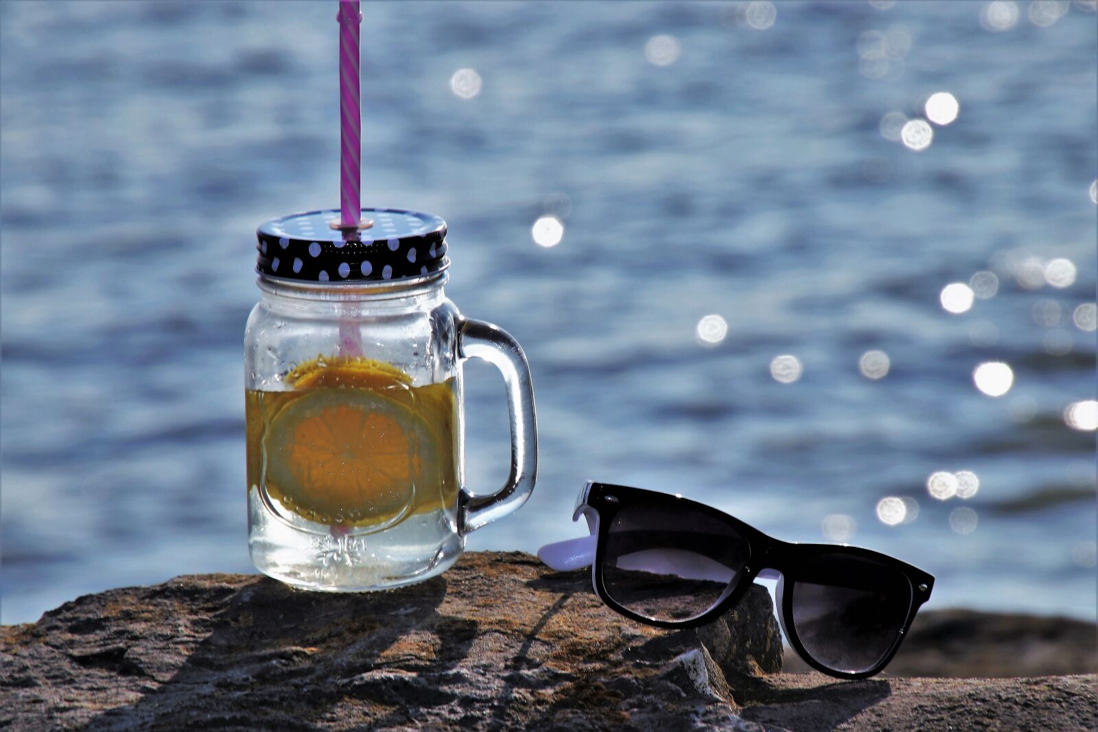 Canon EOS 80D sample photo. Glass, mug, drink photography