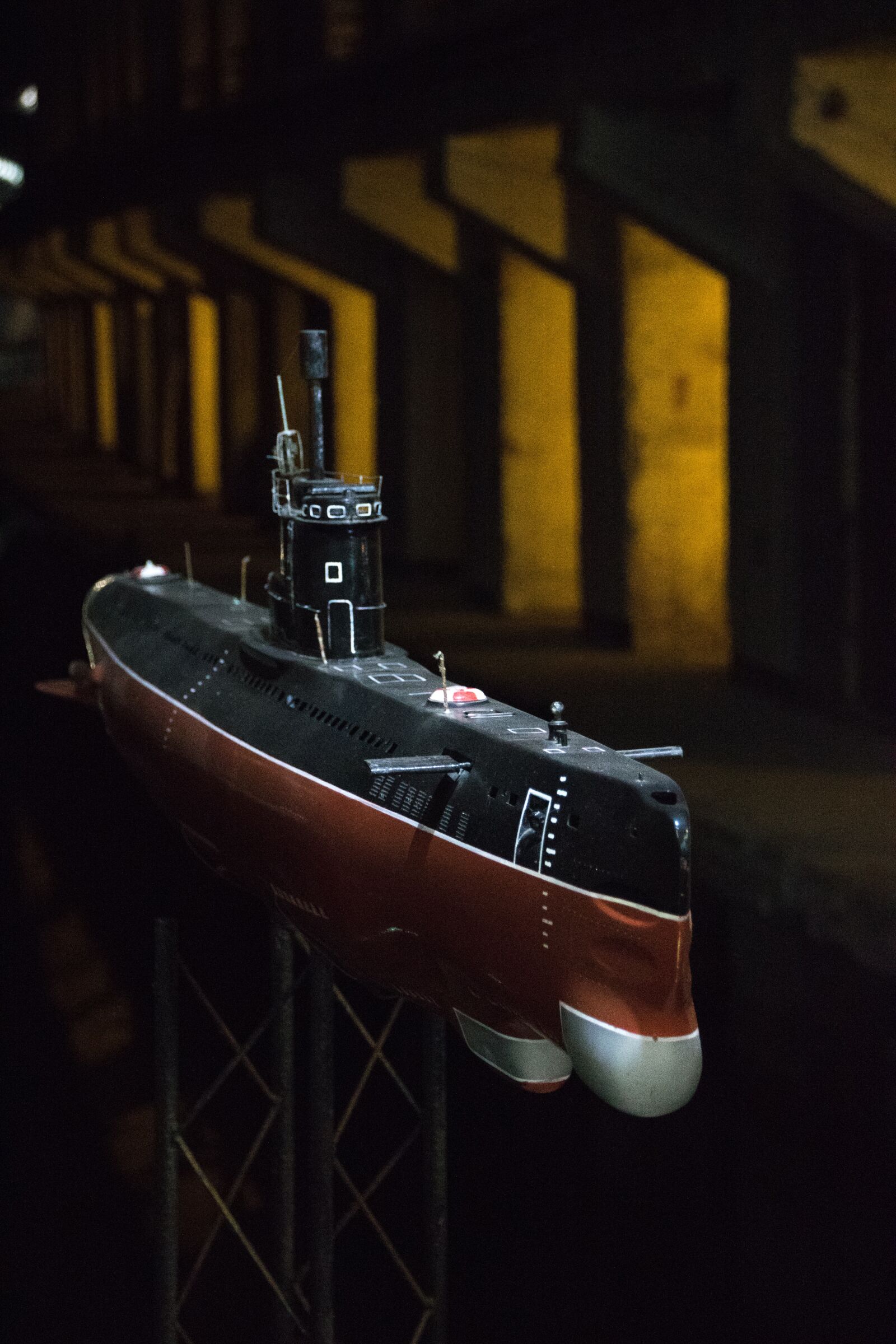 Canon EOS 750D (EOS Rebel T6i / EOS Kiss X8i) sample photo. Miniature, boat, ship photography