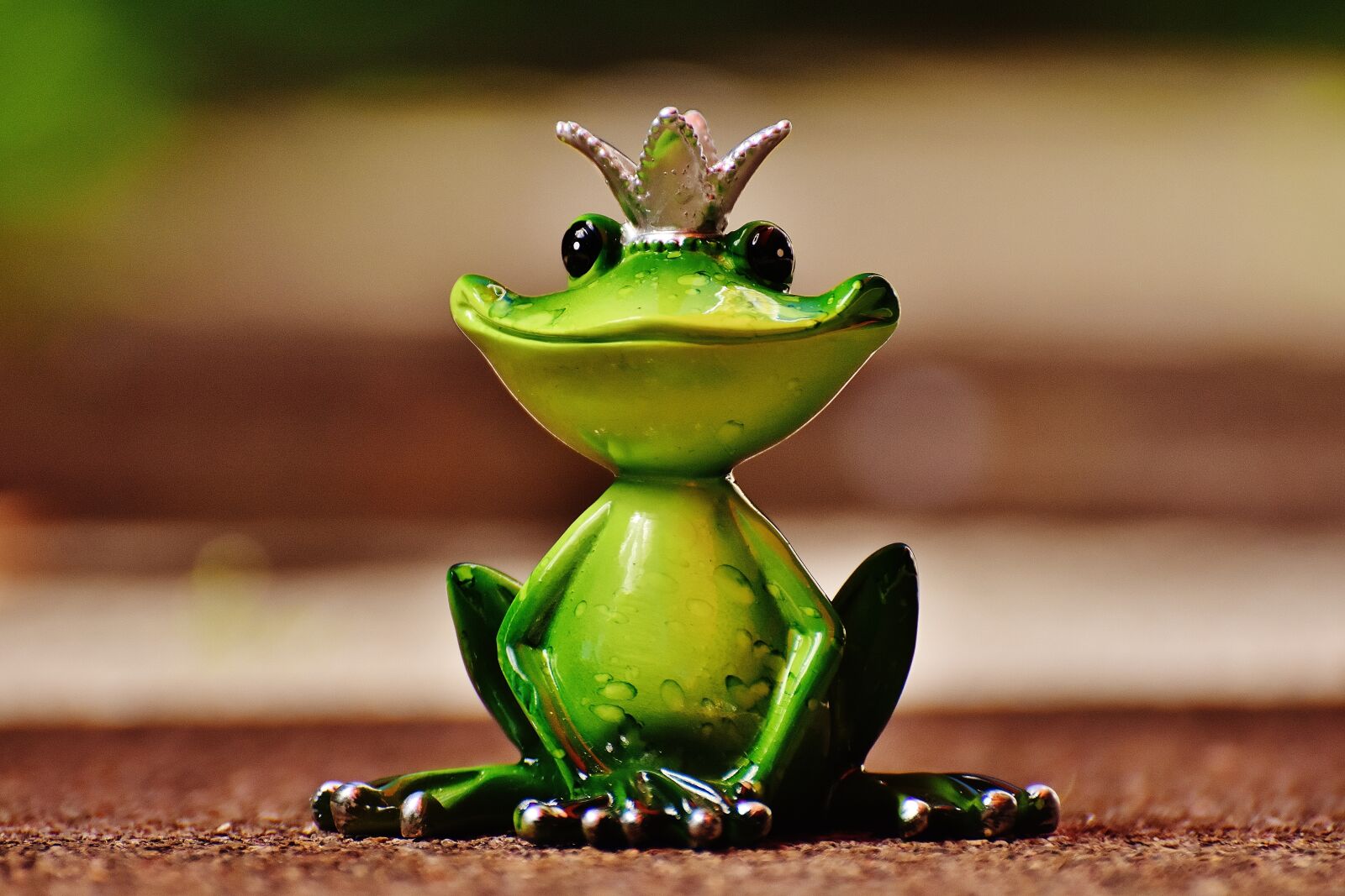 Nikon D7200 sample photo. Frog, frog prince, crown photography