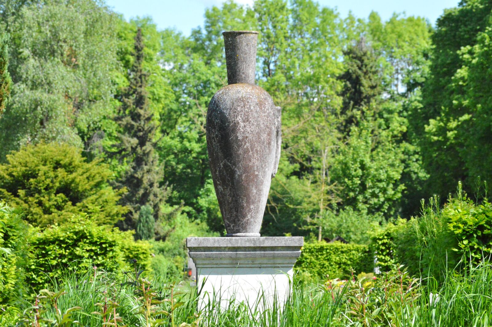 Nikon D3200 sample photo. Vase, sculpture, stone figure photography