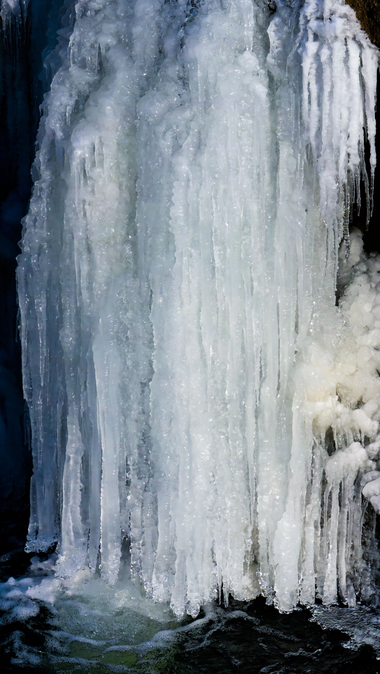 Canon PowerShot SX710 HS sample photo. Nature, water, frozen photography