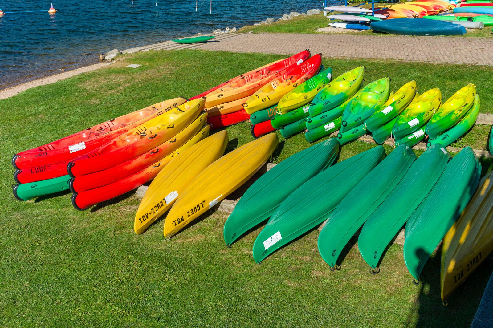 Summicron-M 50mm f/2 (IV, V) sample photo. Canoes, water, outdoor photography