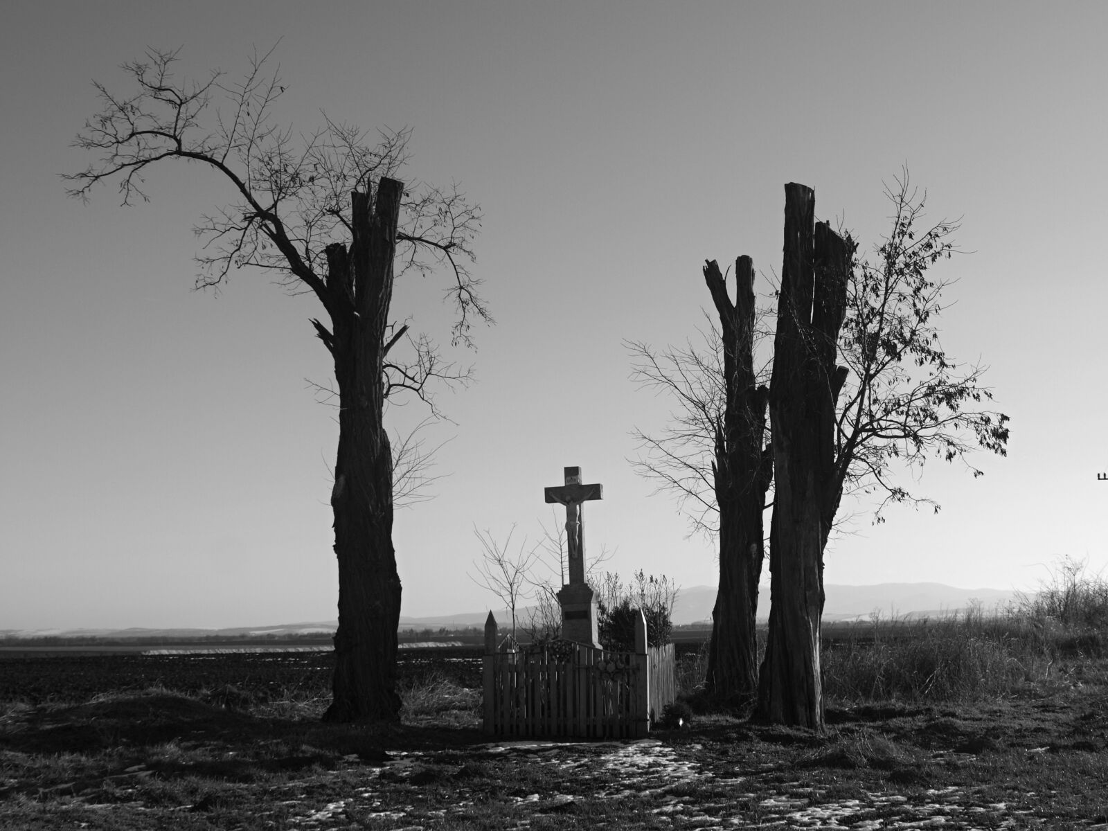 Olympus E-420 (EVOLT E-420) sample photo. Faith, cross, christianity photography
