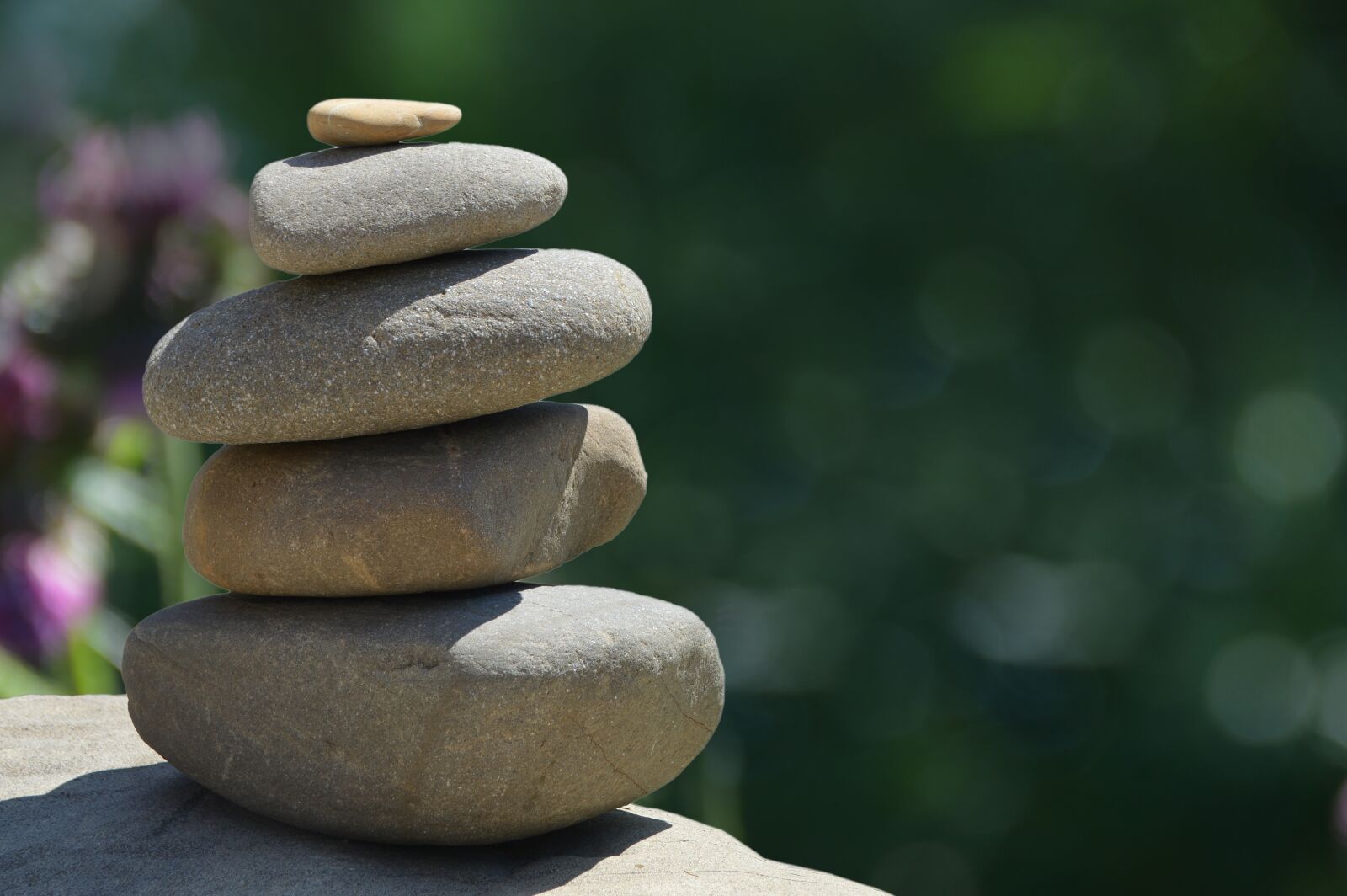 Nikon D3200 sample photo. Feng shui, stones, texture photography