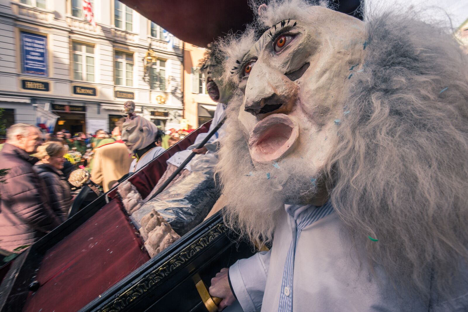 Canon EOS 6D + Canon EF 16-35mm F4L IS USM sample photo. Tradition, outdoors, fasnacht photography