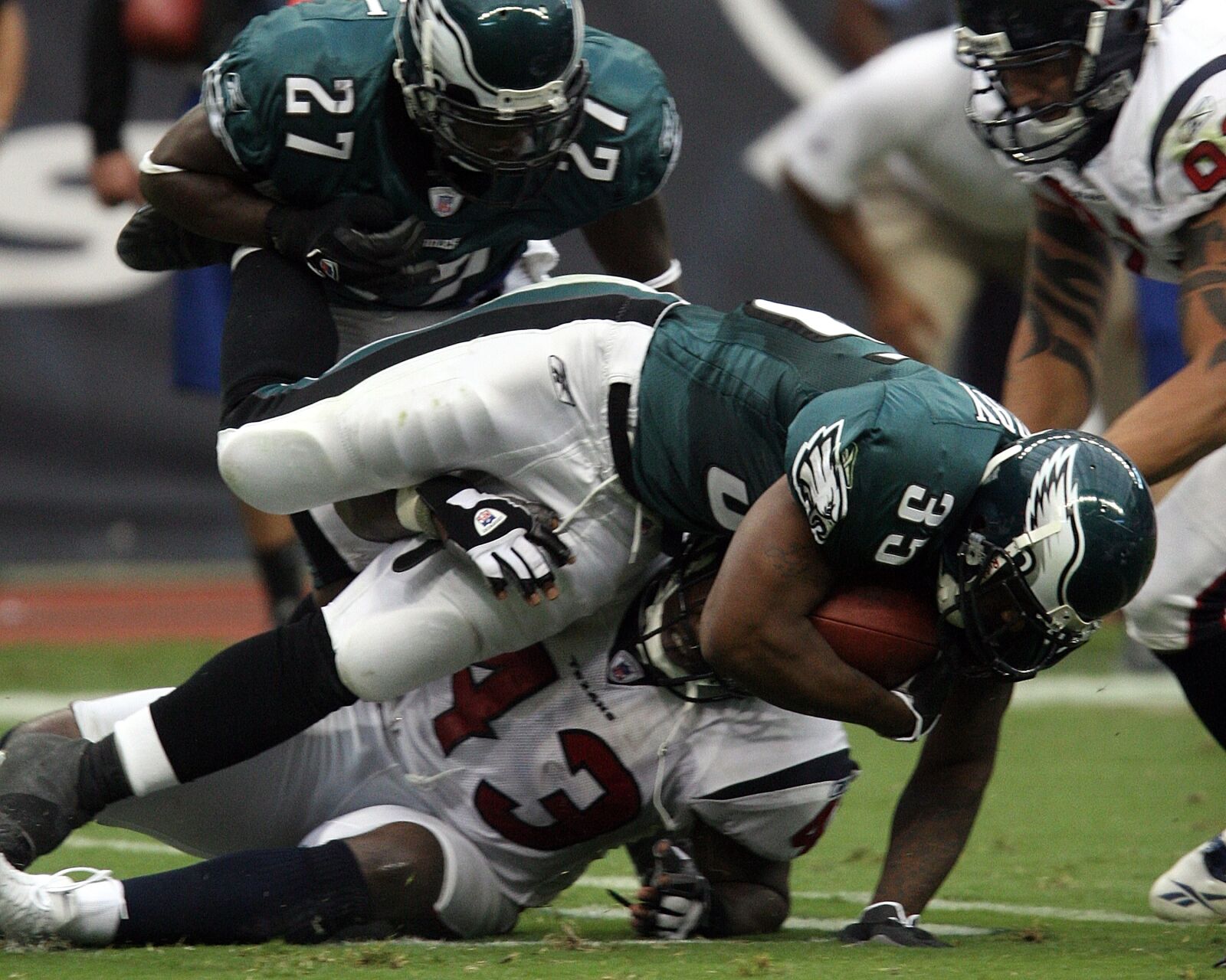 Canon EOS 20D sample photo. American football, professional, nfl photography