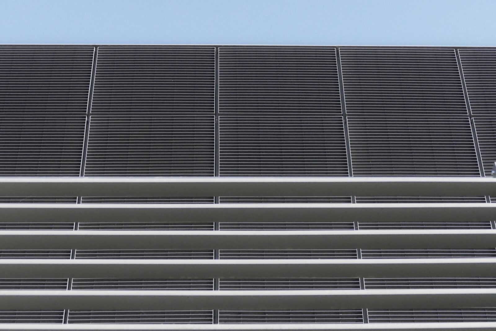 Panasonic Lumix DMC-FZ1000 sample photo. Structure, linear, pattern photography