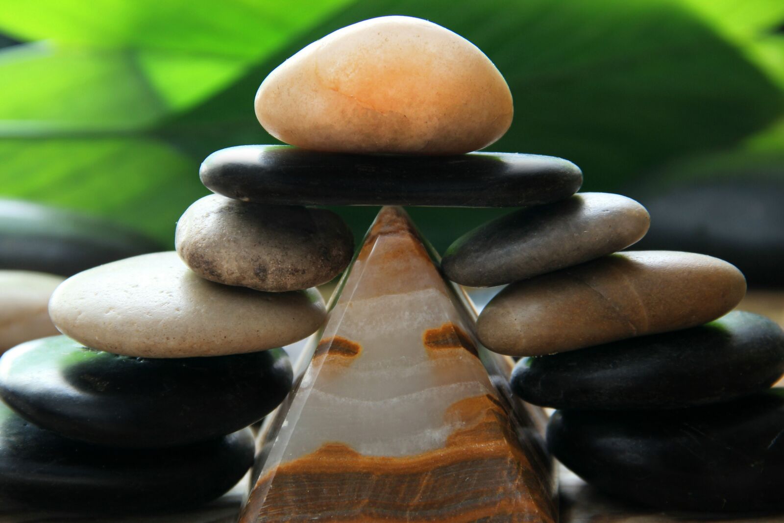 Canon EOS 600D (Rebel EOS T3i / EOS Kiss X5) sample photo. Stones, pyramid, relaxation photography
