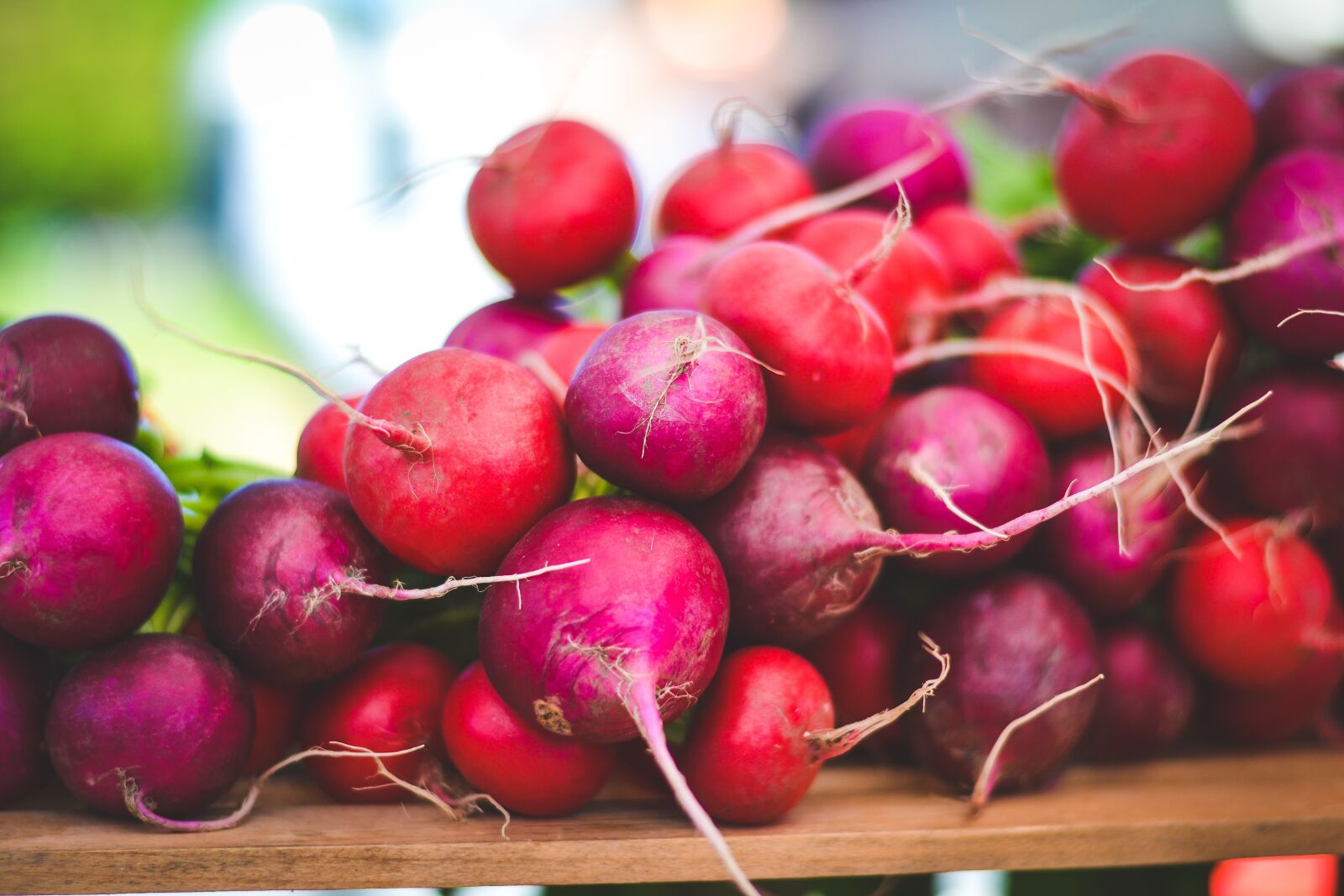 Nikon D3100 sample photo. Radish, red, farmers market photography