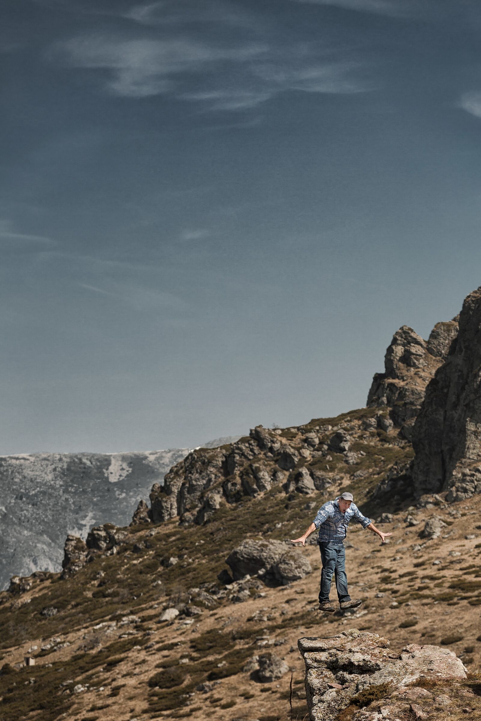 Canon EOS 5D Mark III sample photo. Mountain climber, mountainside, mountain photography