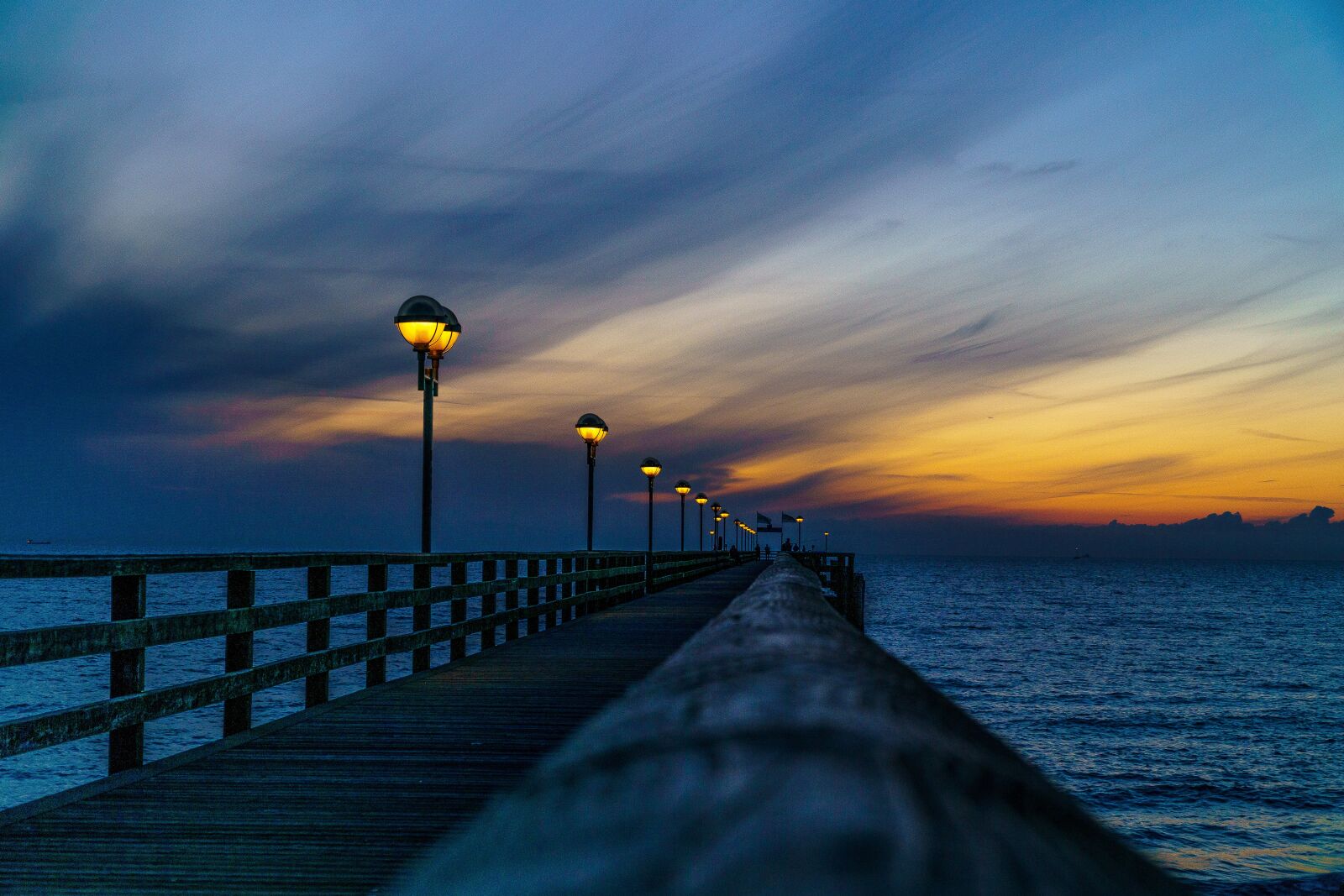 Sony a6000 + Sony E PZ 18-105mm F4 G OSS sample photo. Sea bridge, graal-m ritz photography