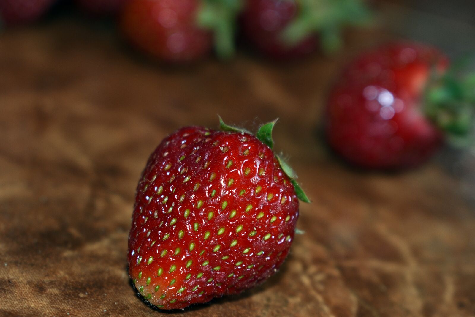 Nikon D3400 sample photo. Strawberries, eating, strawberry photography
