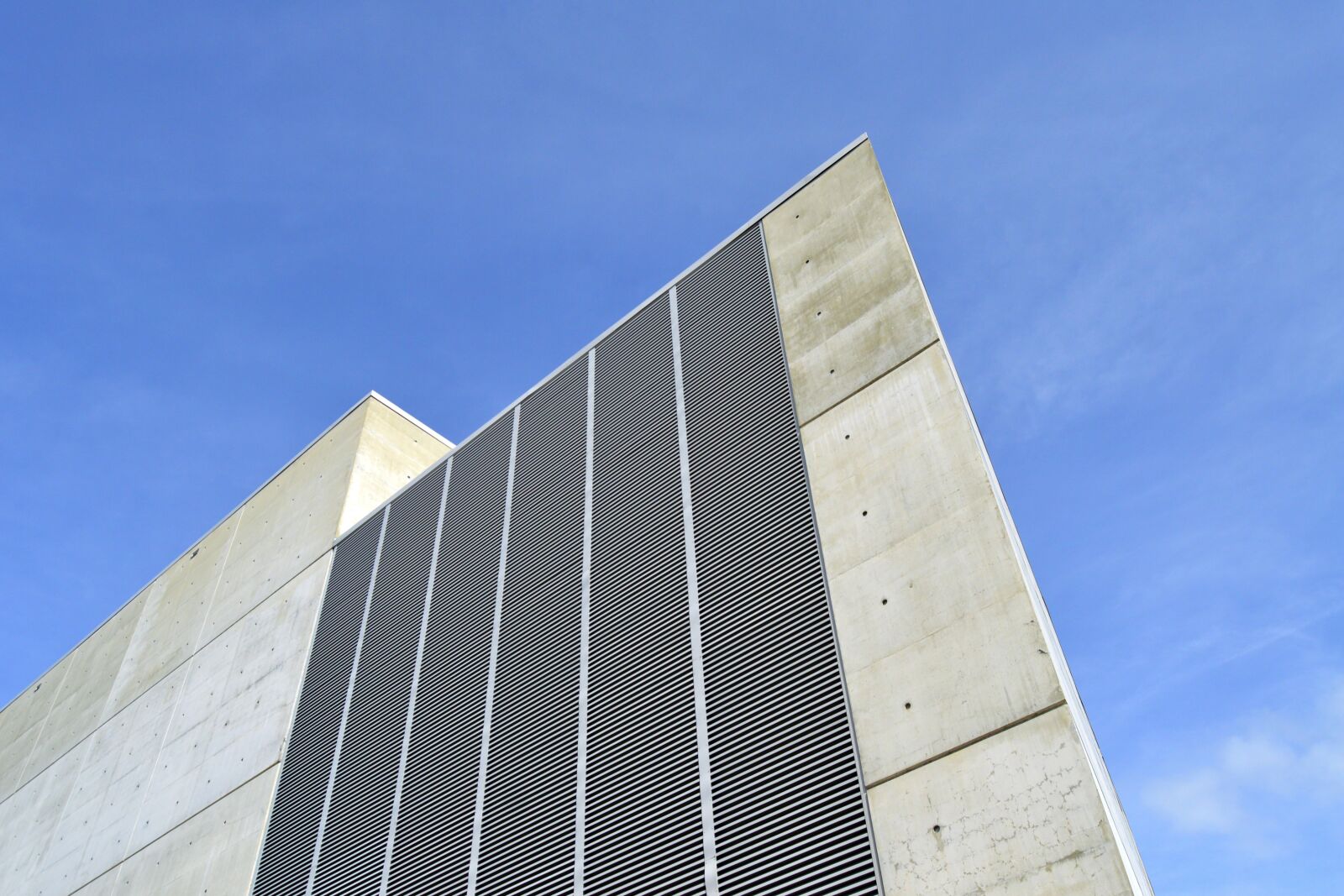 Nikon D3200 sample photo. Architecture, sky, business photography