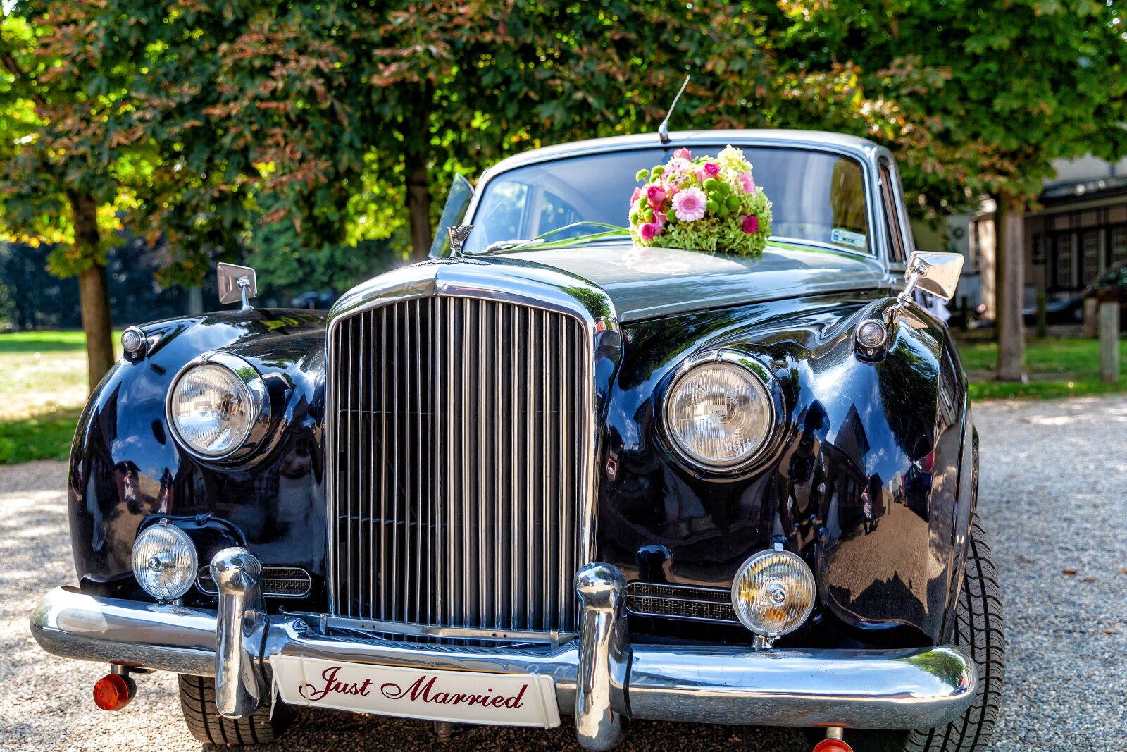 Canon EOS 5D Mark II sample photo. Bentley, wedding car, oldtimer photography
