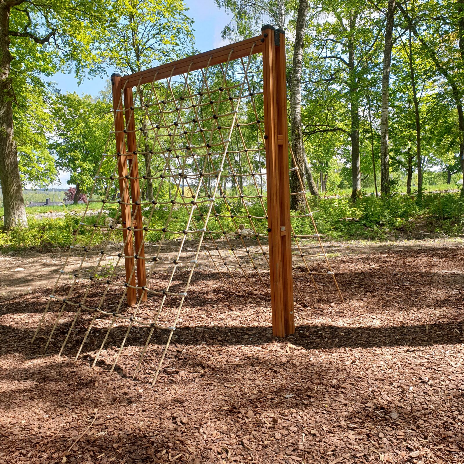 Samsung Galaxy S9 sample photo. Obstacles, obstacle course, training photography