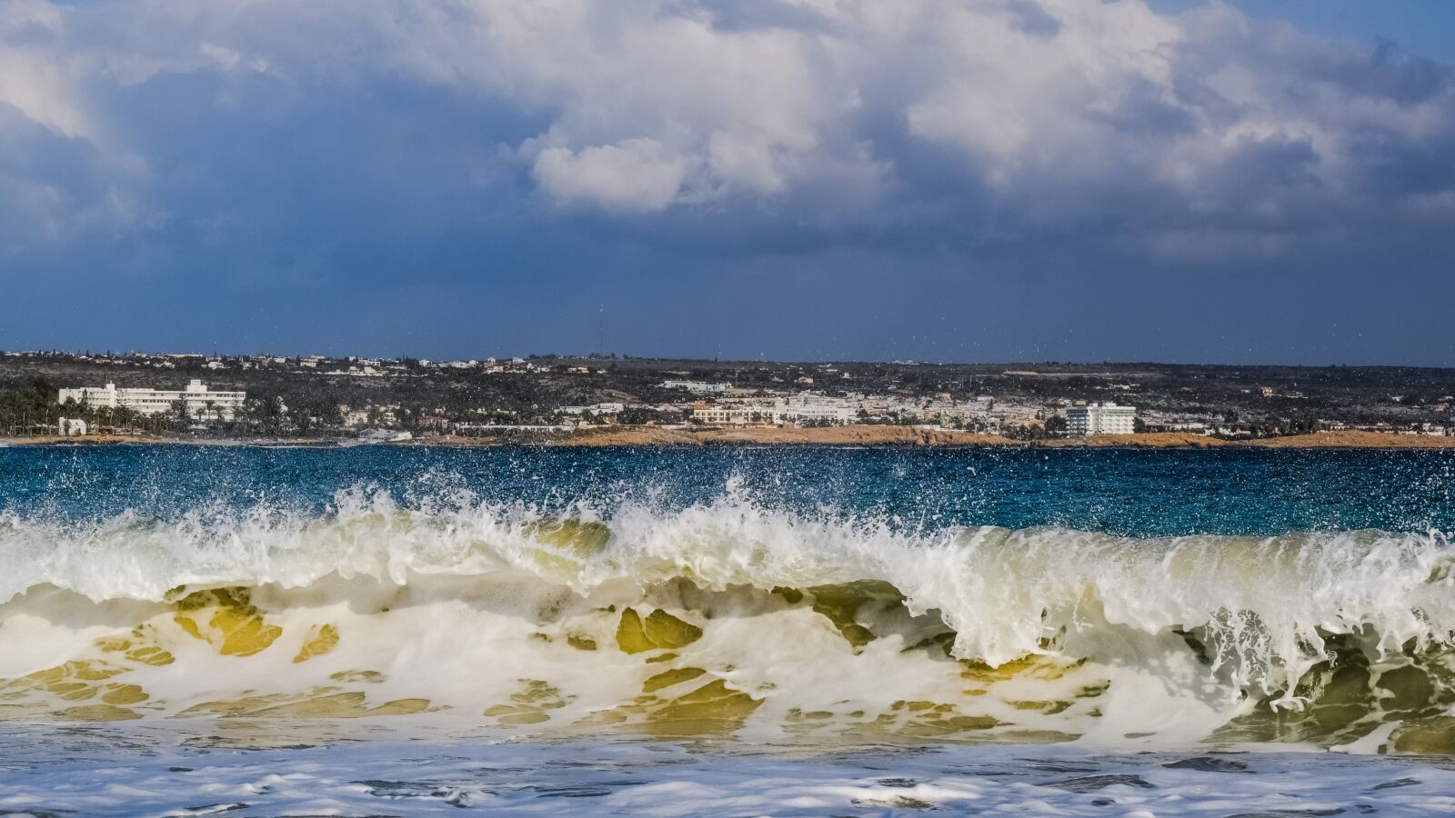 Nikon D3300 sample photo. Wave, smashing, sea photography