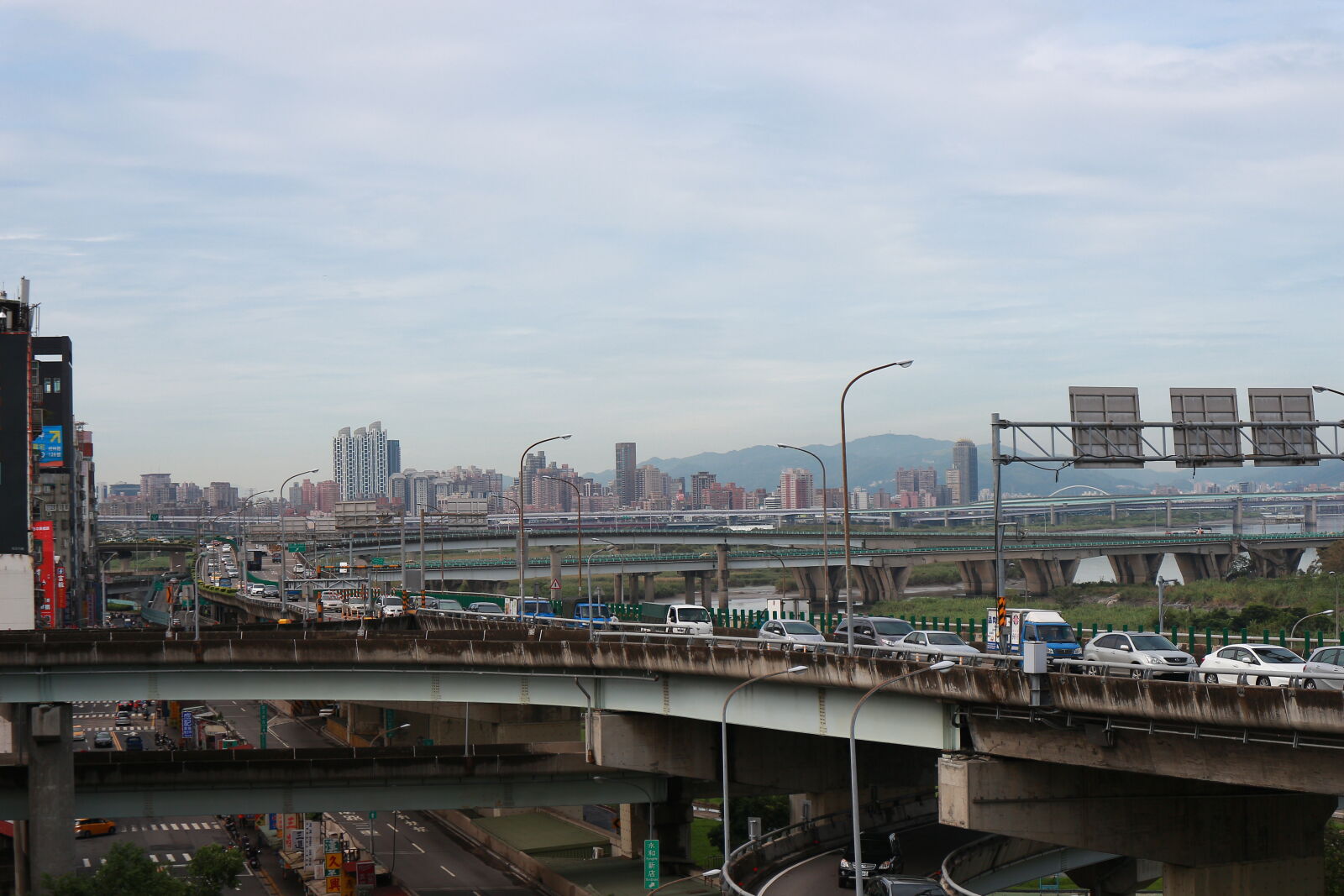 Canon EOS M sample photo