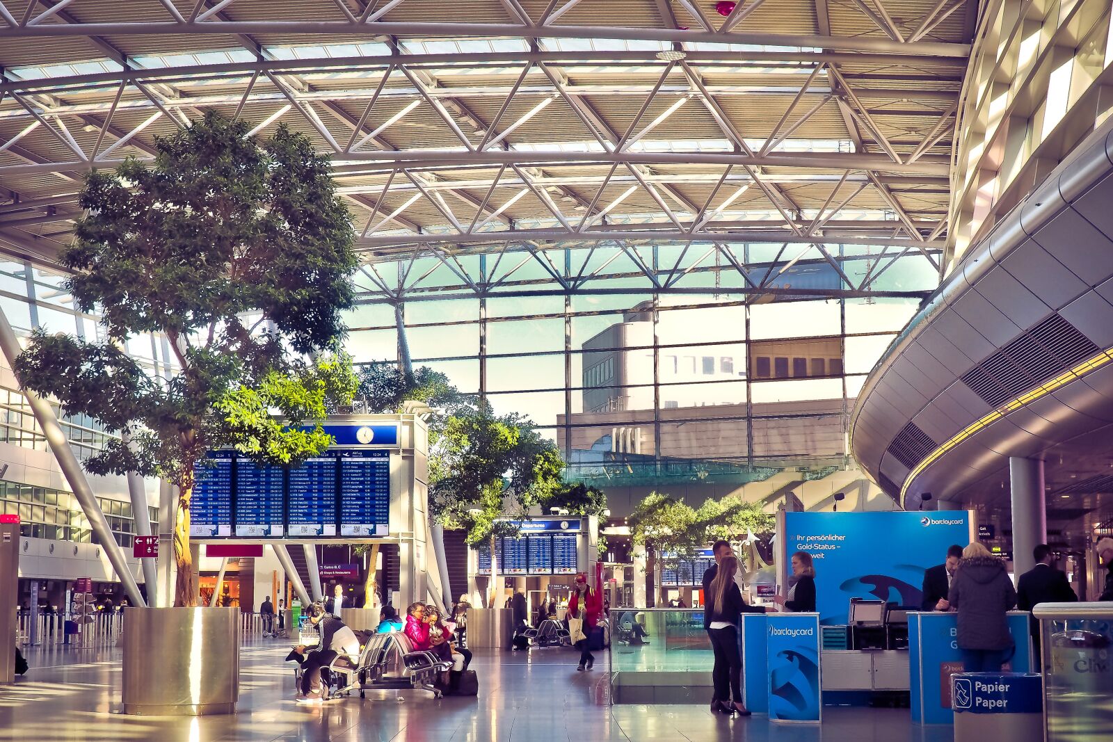 Olympus OM-D E-M10 sample photo. Airport, terminal, flying photography