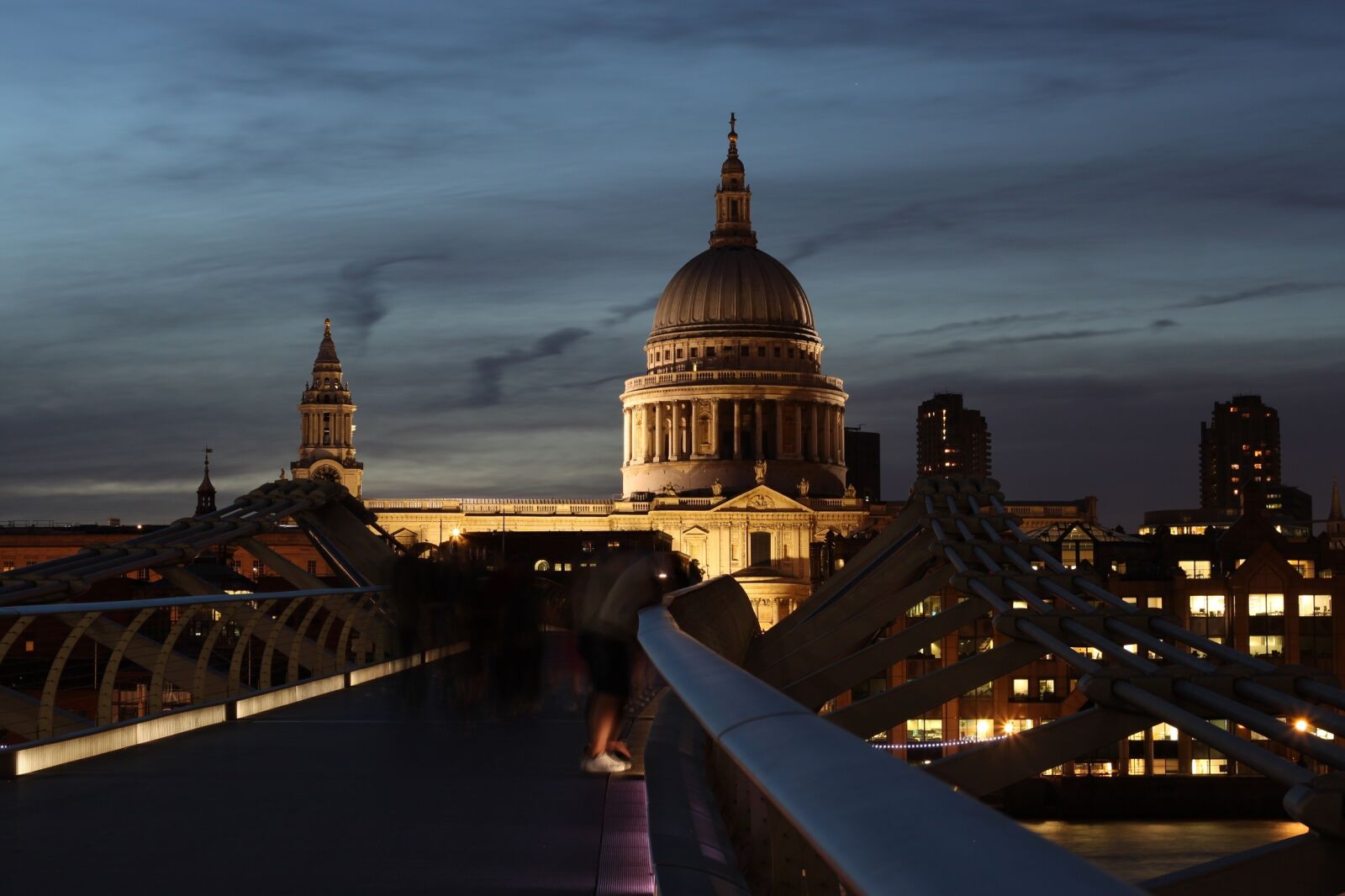 Canon EOS 500D (EOS Rebel T1i / EOS Kiss X3) sample photo. St paul's cathedral, london photography
