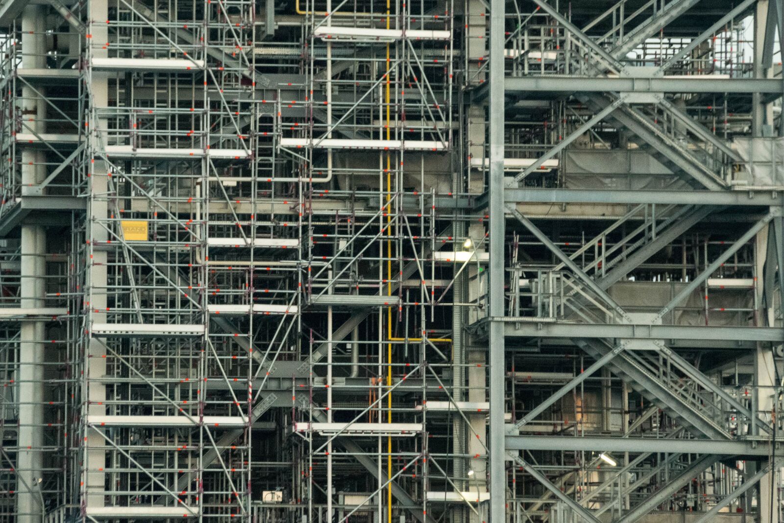 Nikon D5300 sample photo. Industry, scaffolding, lines photography