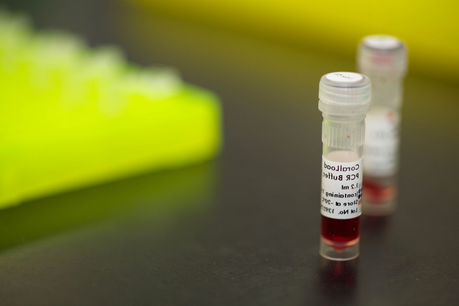 Canon EOS 5D Mark II sample photo. Deoxyribonucleic, acid, pills, medication photography