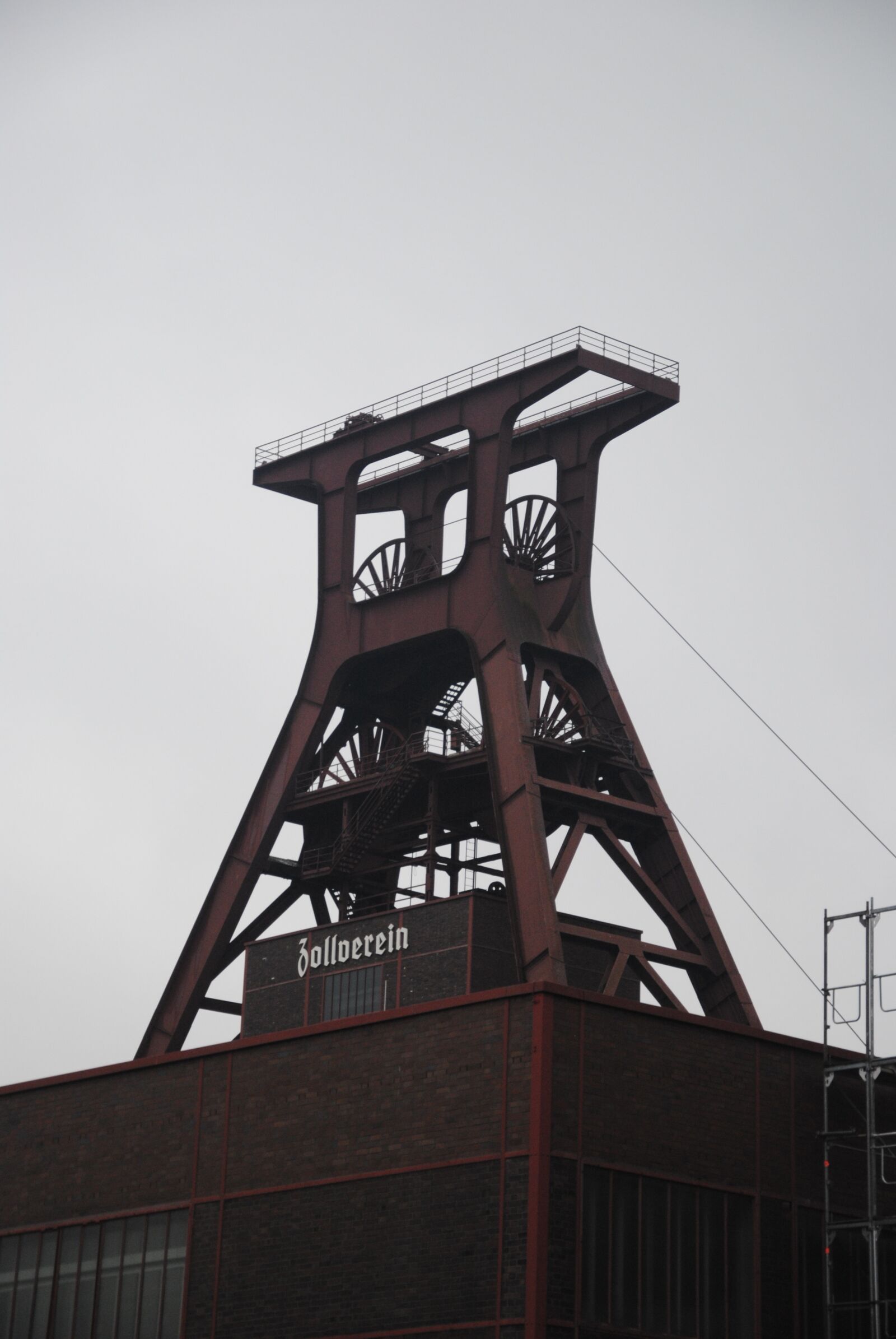 Nikon D3000 sample photo. Zollverein, headframe, ruhr area photography