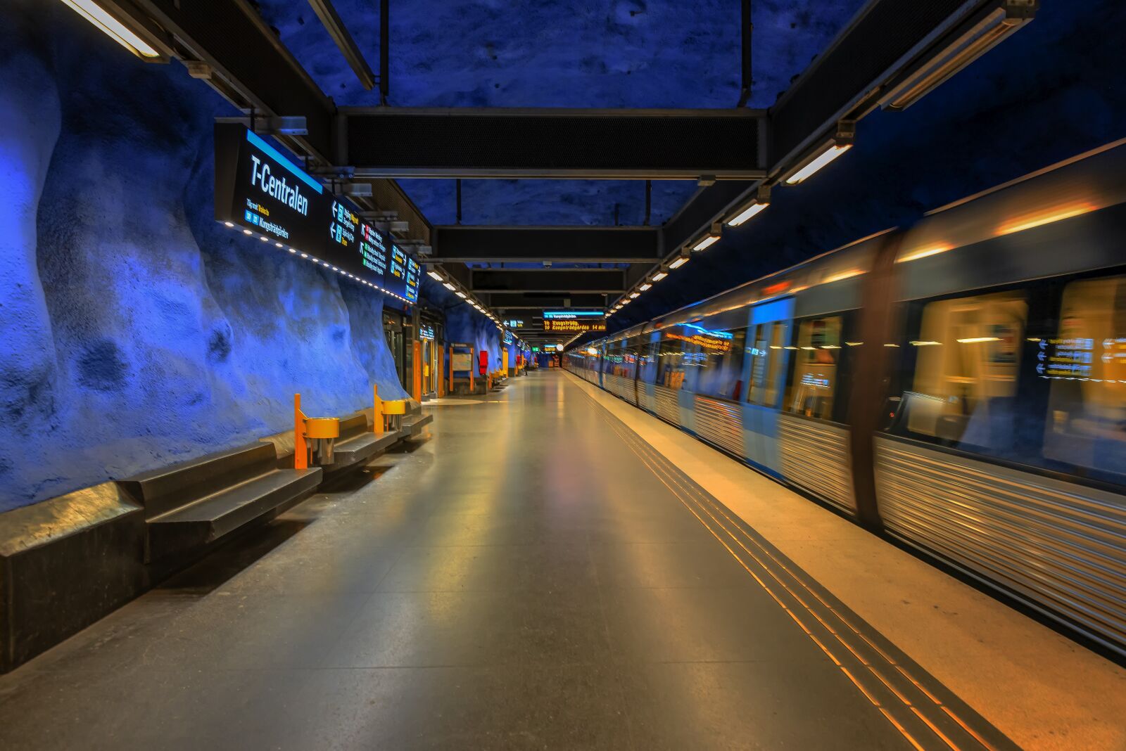 Tamron SP 24-70mm F2.8 Di VC USD sample photo. Metro, station, stockholm photography
