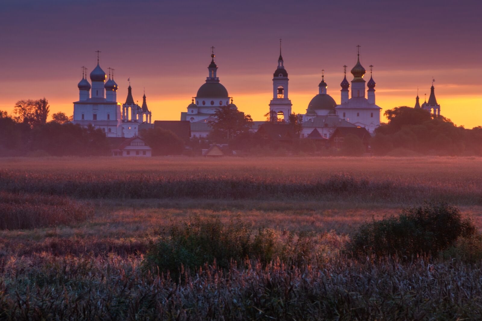 Canon EOS 450D (EOS Rebel XSi / EOS Kiss X2) sample photo. Rostov, russia, monastery photography