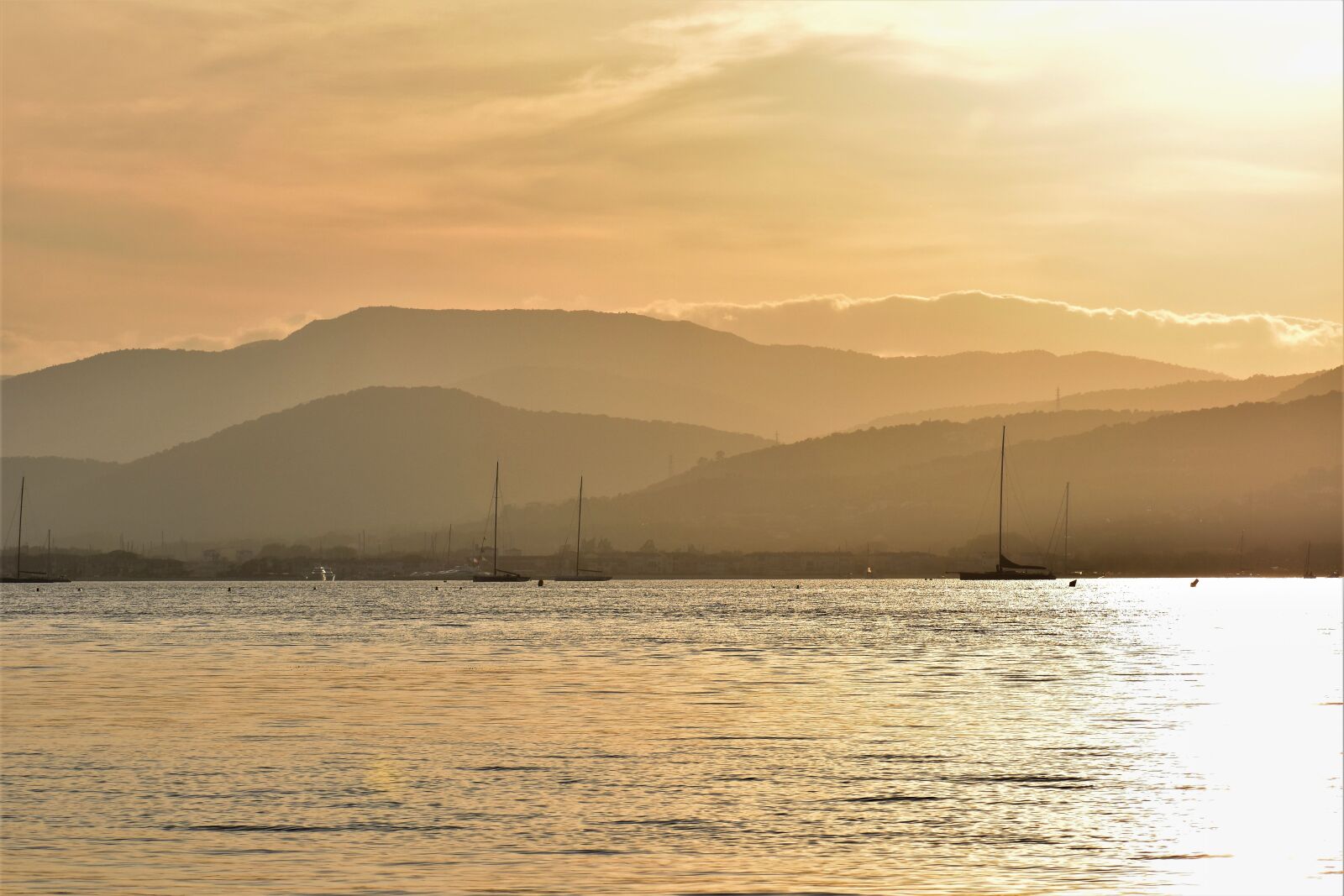 Nikon D5500 sample photo. Sunset, mood, sun photography