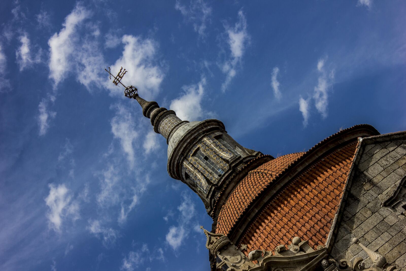 Canon EOS 600D (Rebel EOS T3i / EOS Kiss X5) sample photo. Architecture, blue, sky, church photography