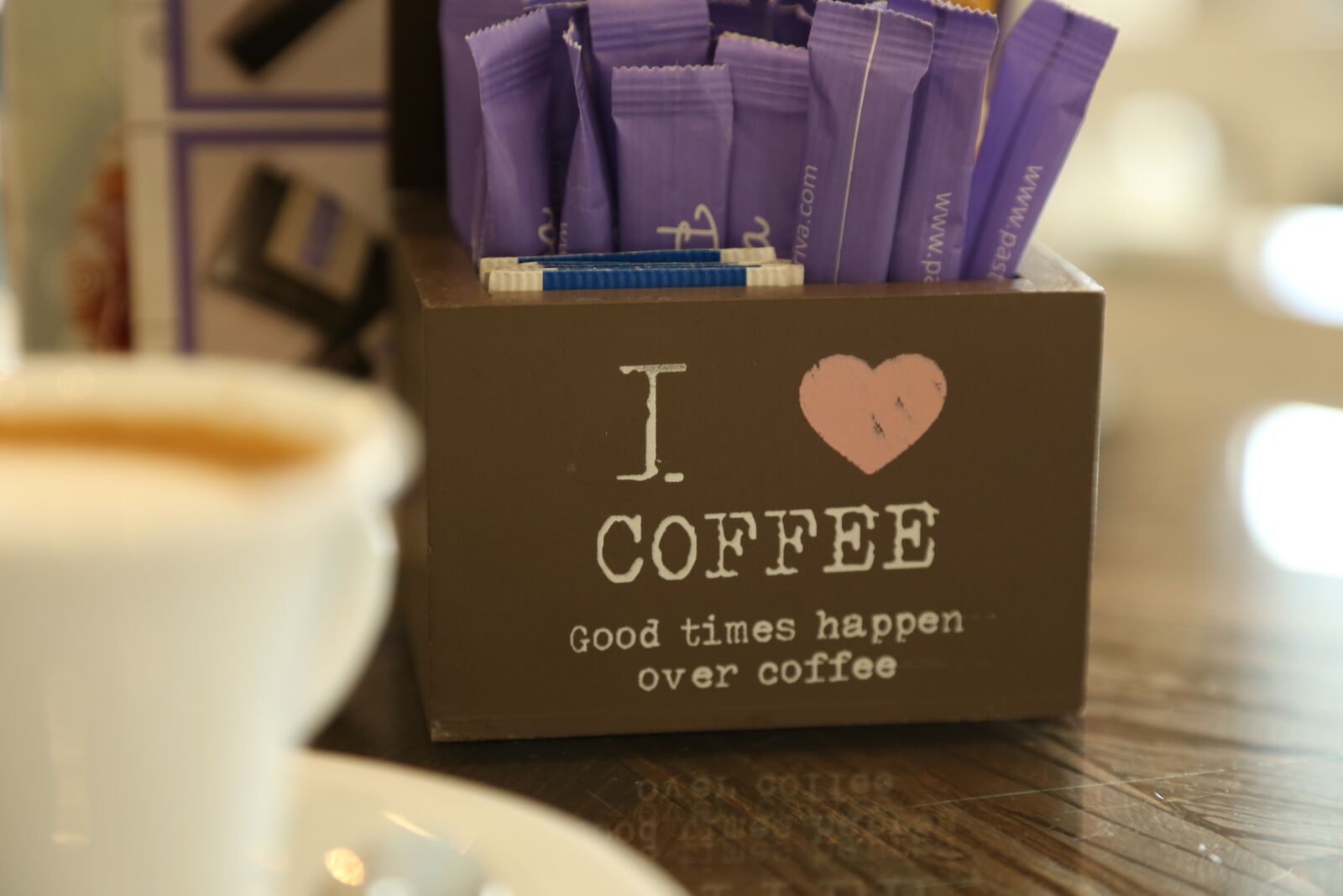 Canon EF 24-105mm F4L IS USM sample photo. Coffee, bar, sugar photography
