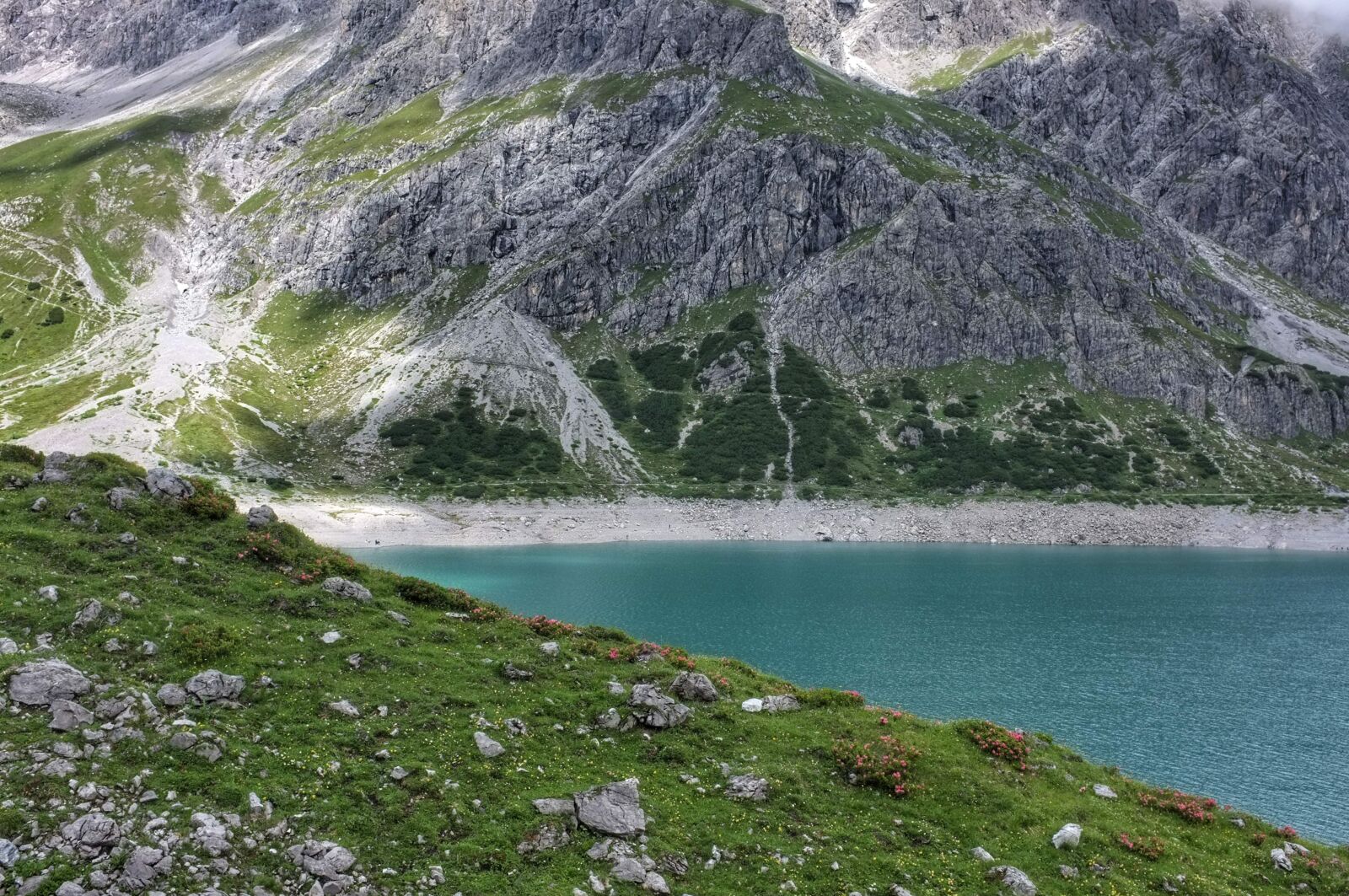 Fujifilm FinePix X100 sample photo. Hill, lake, landscape photography