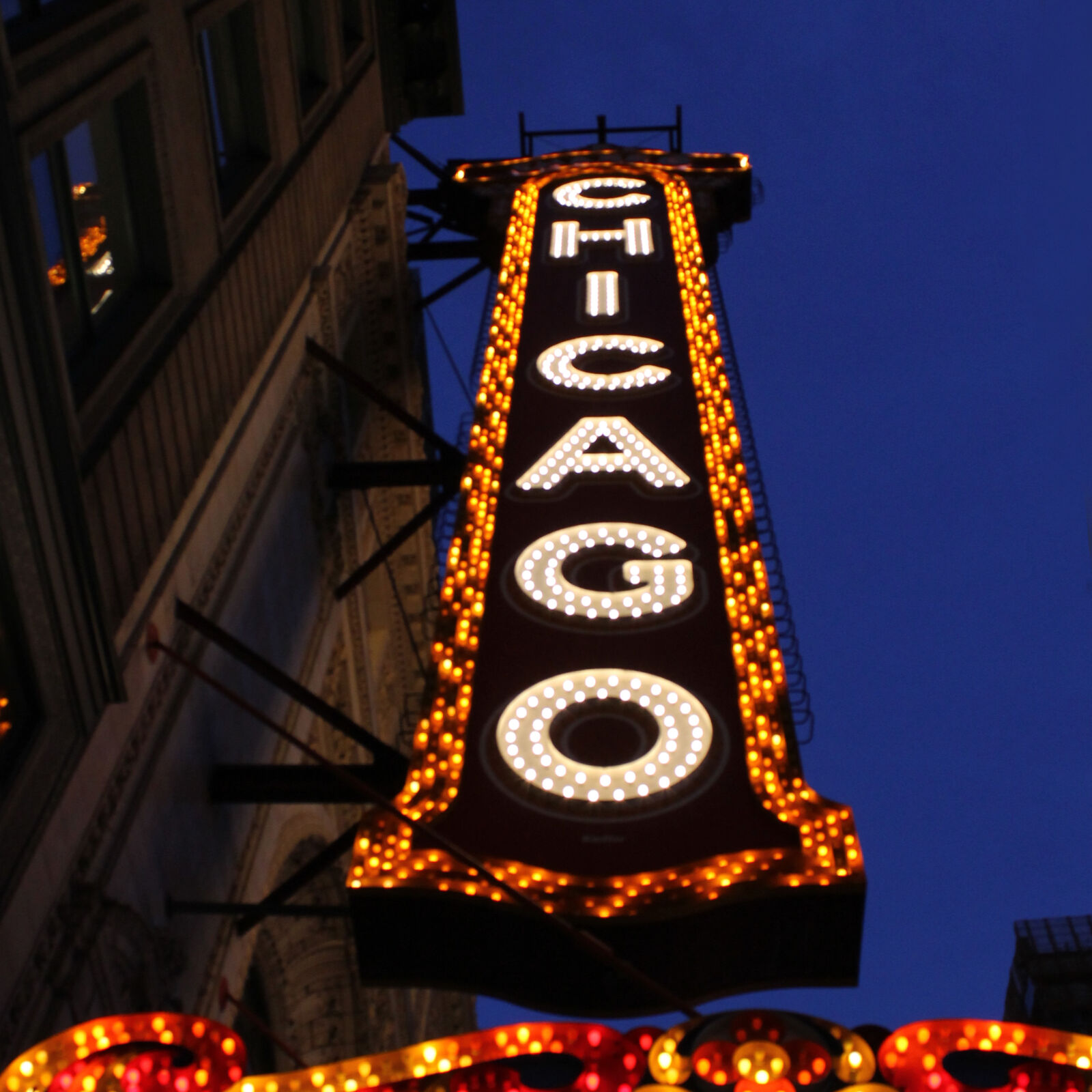 Canon EOS 1100D (EOS Rebel T3 / EOS Kiss X50) sample photo. Chicago, movies, theater photography