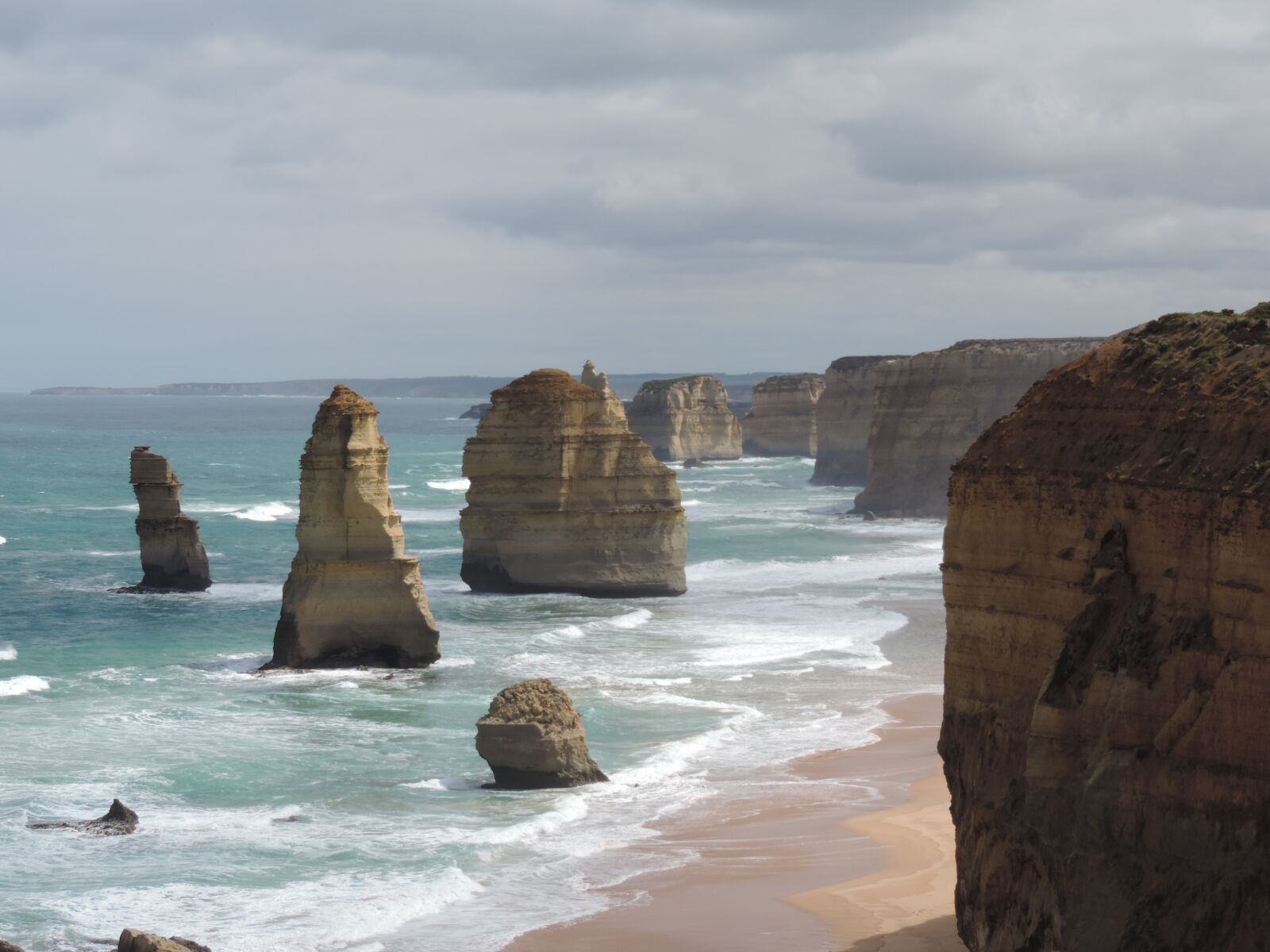 Nikon Coolpix P520 sample photo. Twelve apostles, great ocean photography