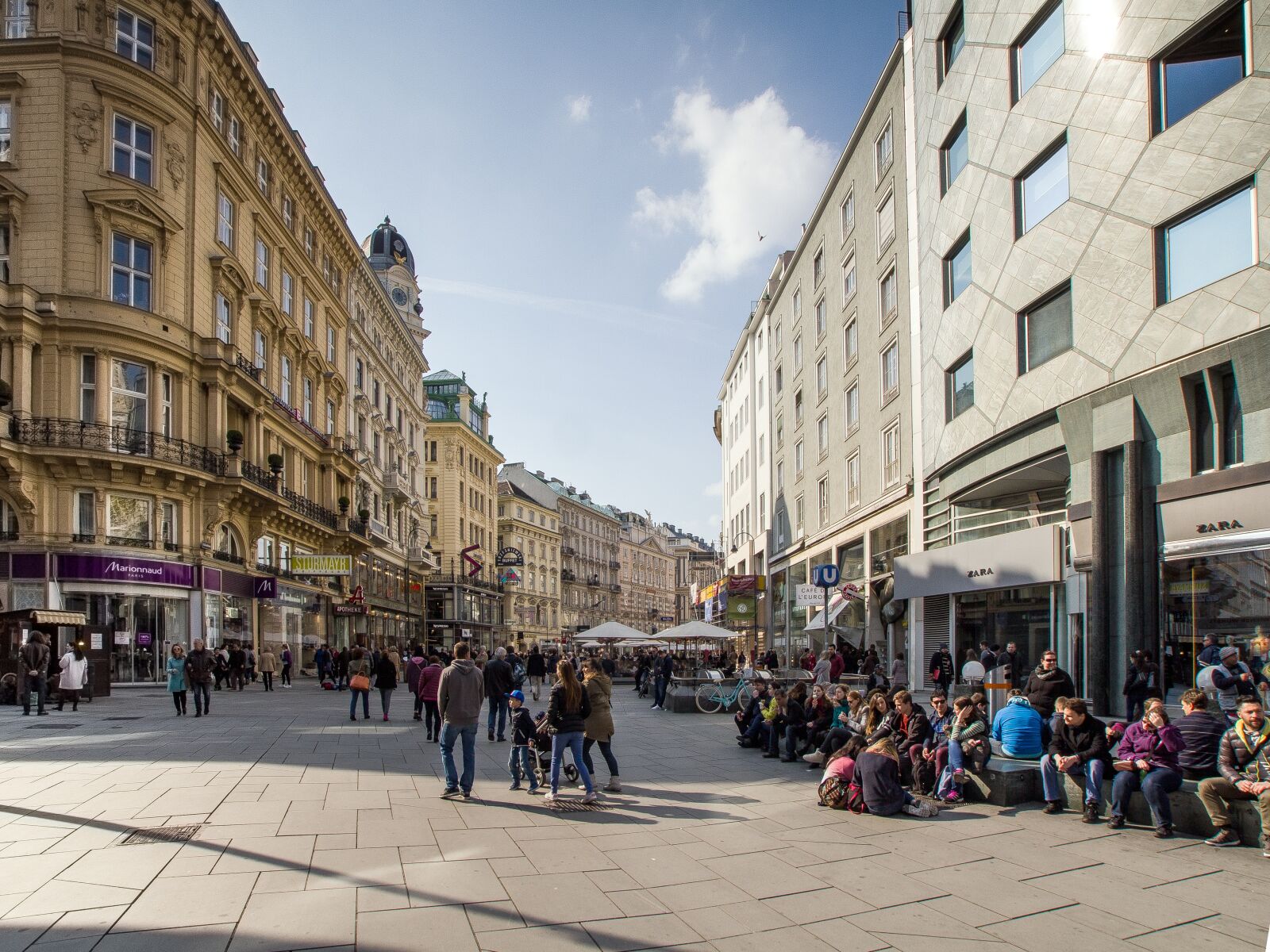 Canon EOS 600D (Rebel EOS T3i / EOS Kiss X5) sample photo. Vienna, downtown, panorama photography