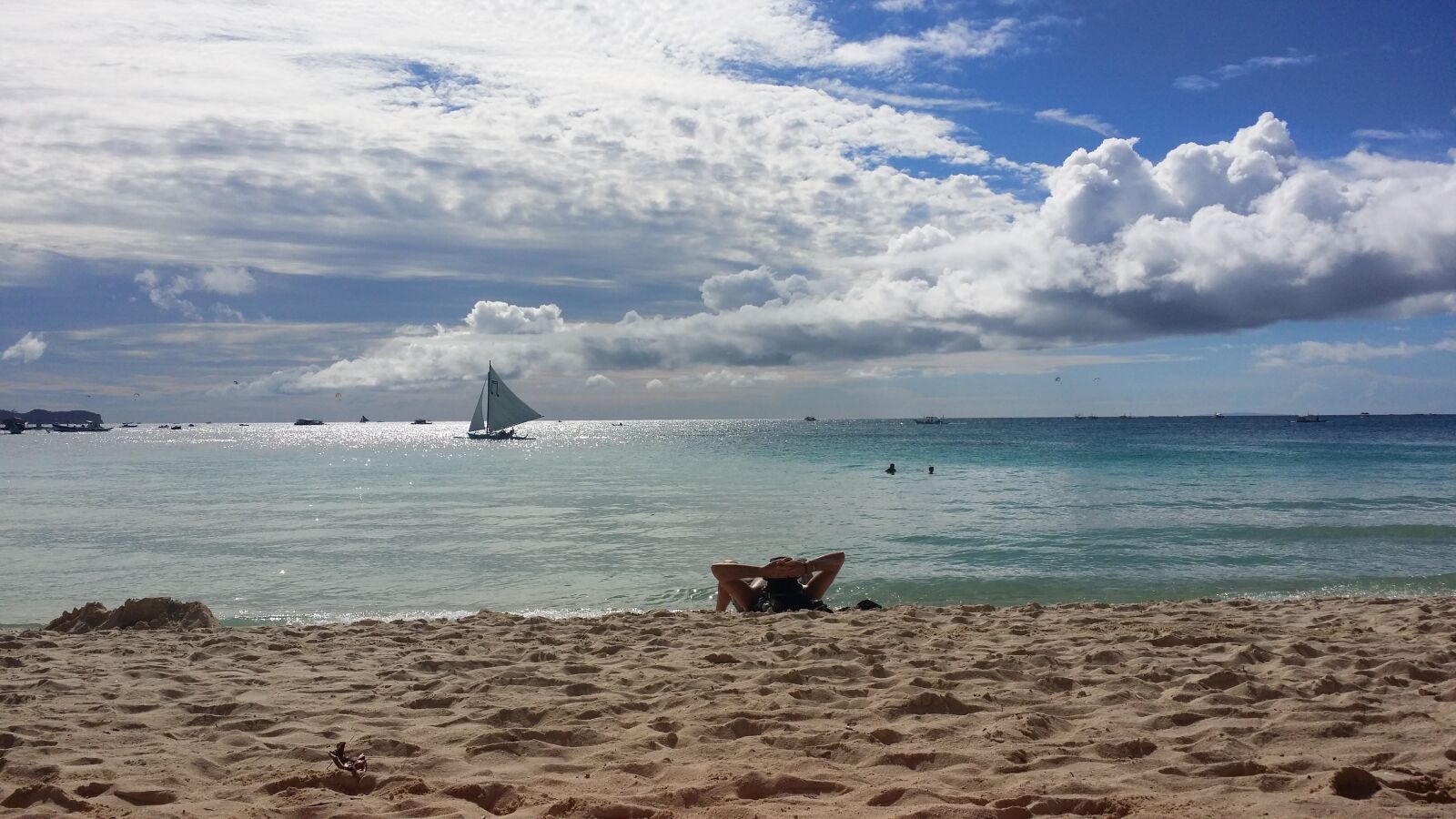 Samsung Galaxy S4 Active sample photo. Boracay, beach, break photography