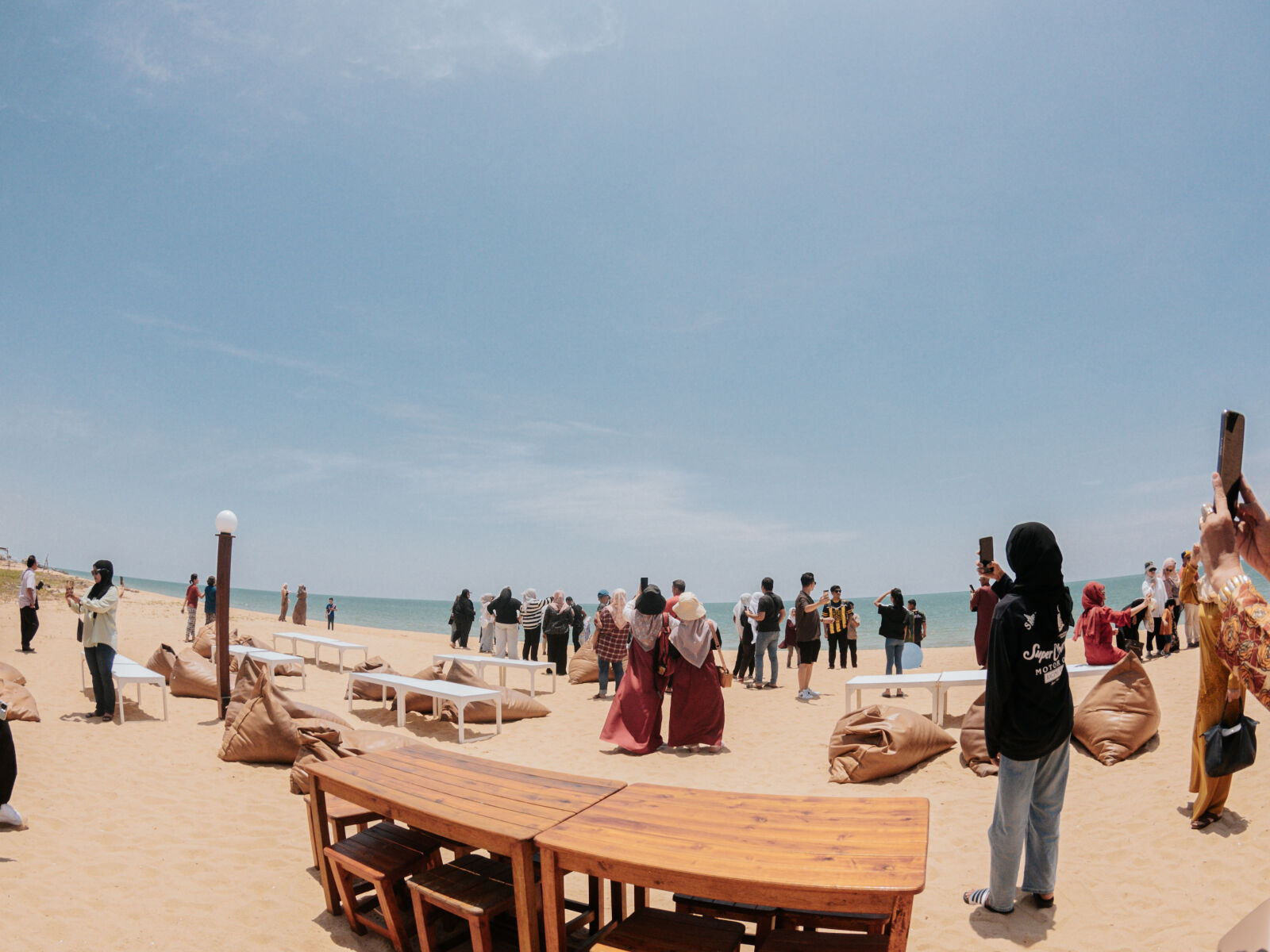 Tokina AT-X 10-17mm F3.5-4.5 DX Fisheye sample photo