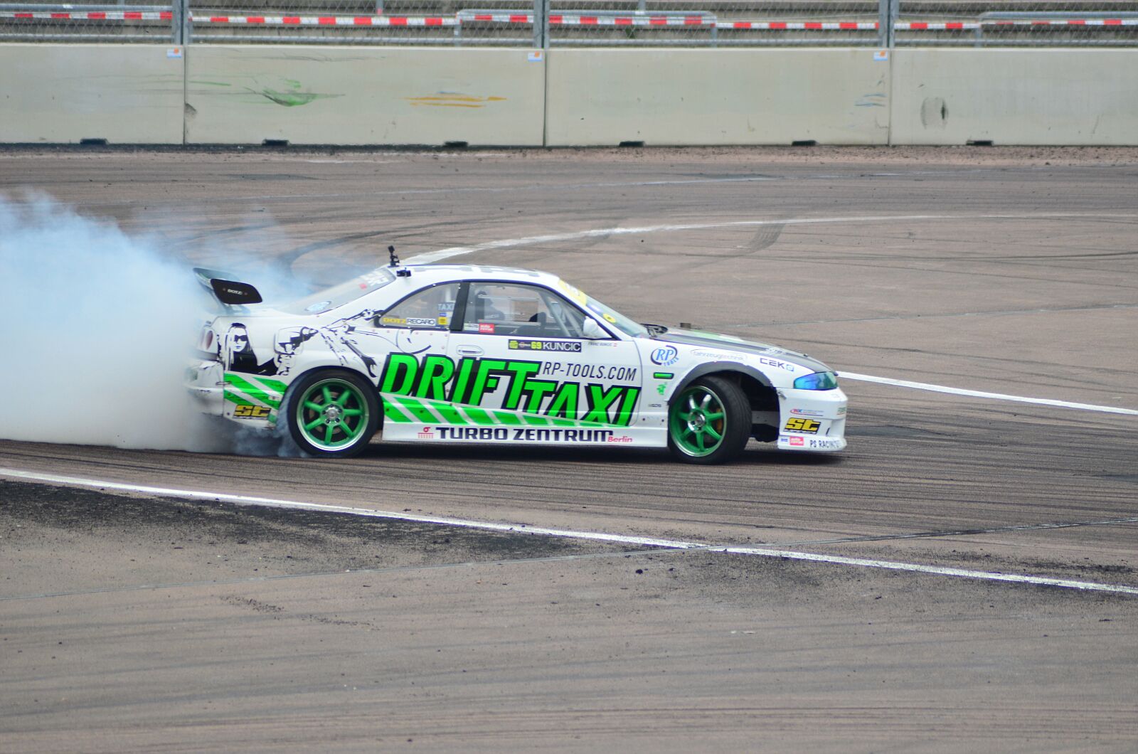 Nikon D5100 sample photo. Drift, auto, motorsport photography