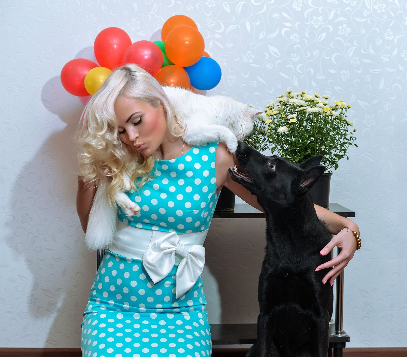 Nikon D800 sample photo. Beautiful blonde, in the photography