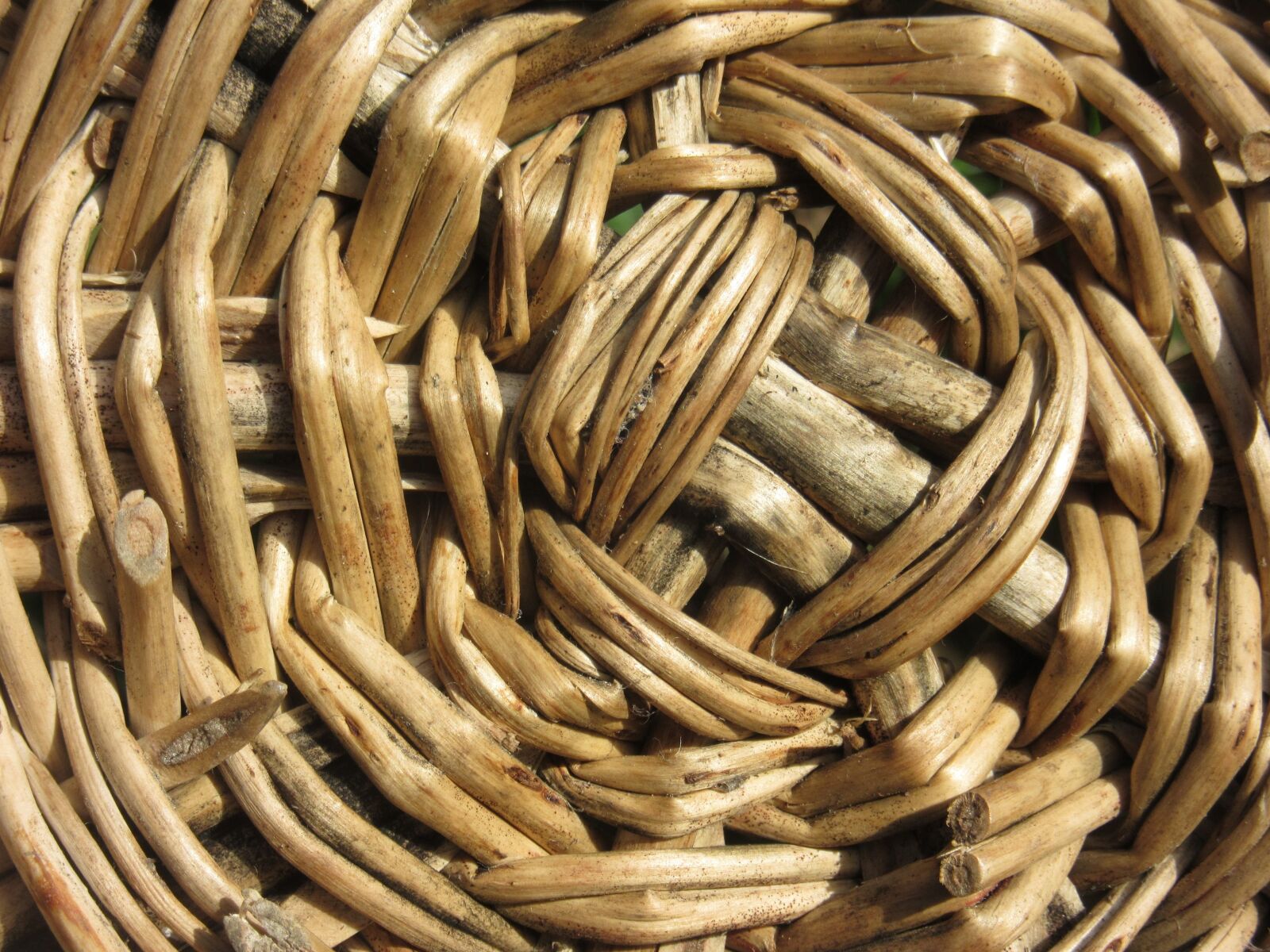 Canon PowerShot SX600 HS sample photo. Basket, woven, wicker photography