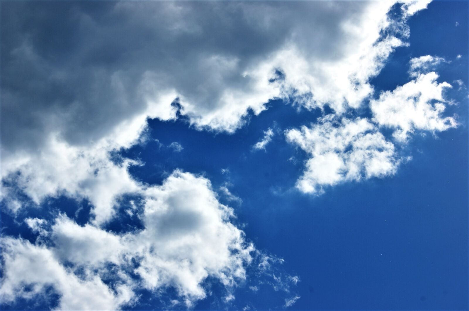 Sony Alpha DSLR-A290 sample photo. Nature, weather, cloudscape photography