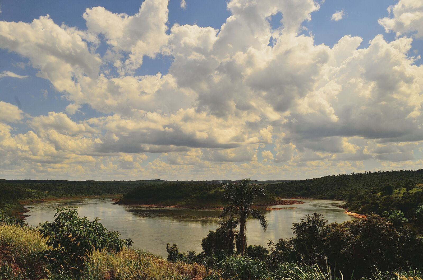 Nikon D5100 sample photo. Small, body, of, calm photography