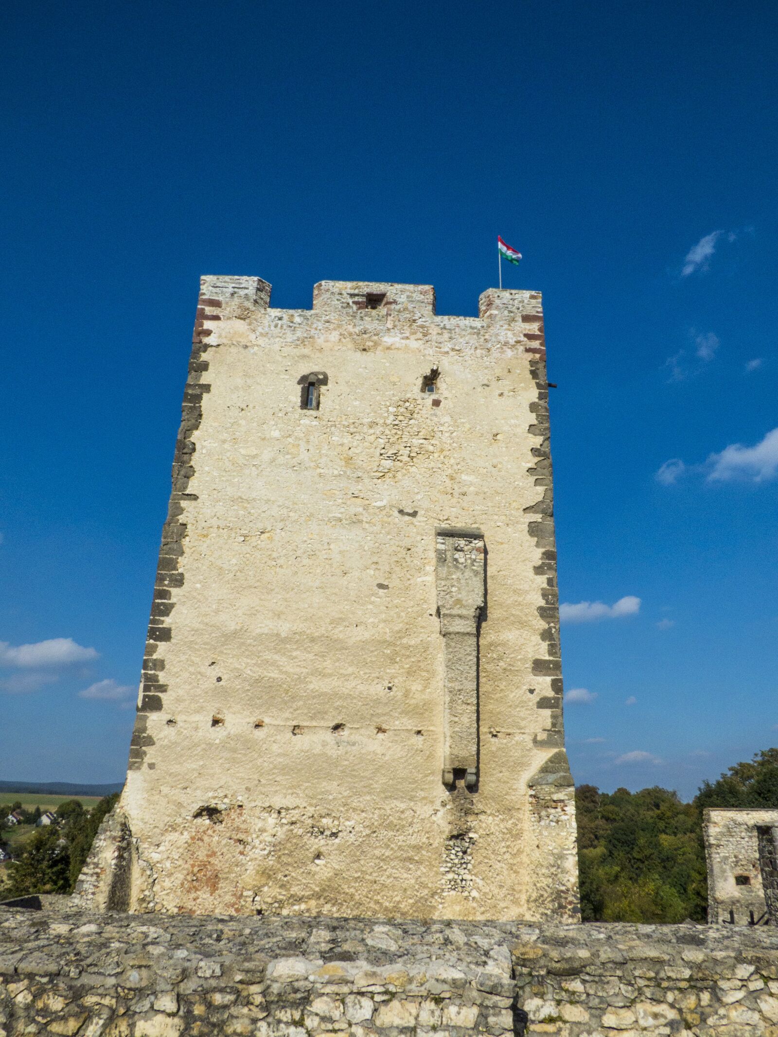 Panasonic DMC-FZ72 sample photo. Nagyv zsony, castle, castle photography