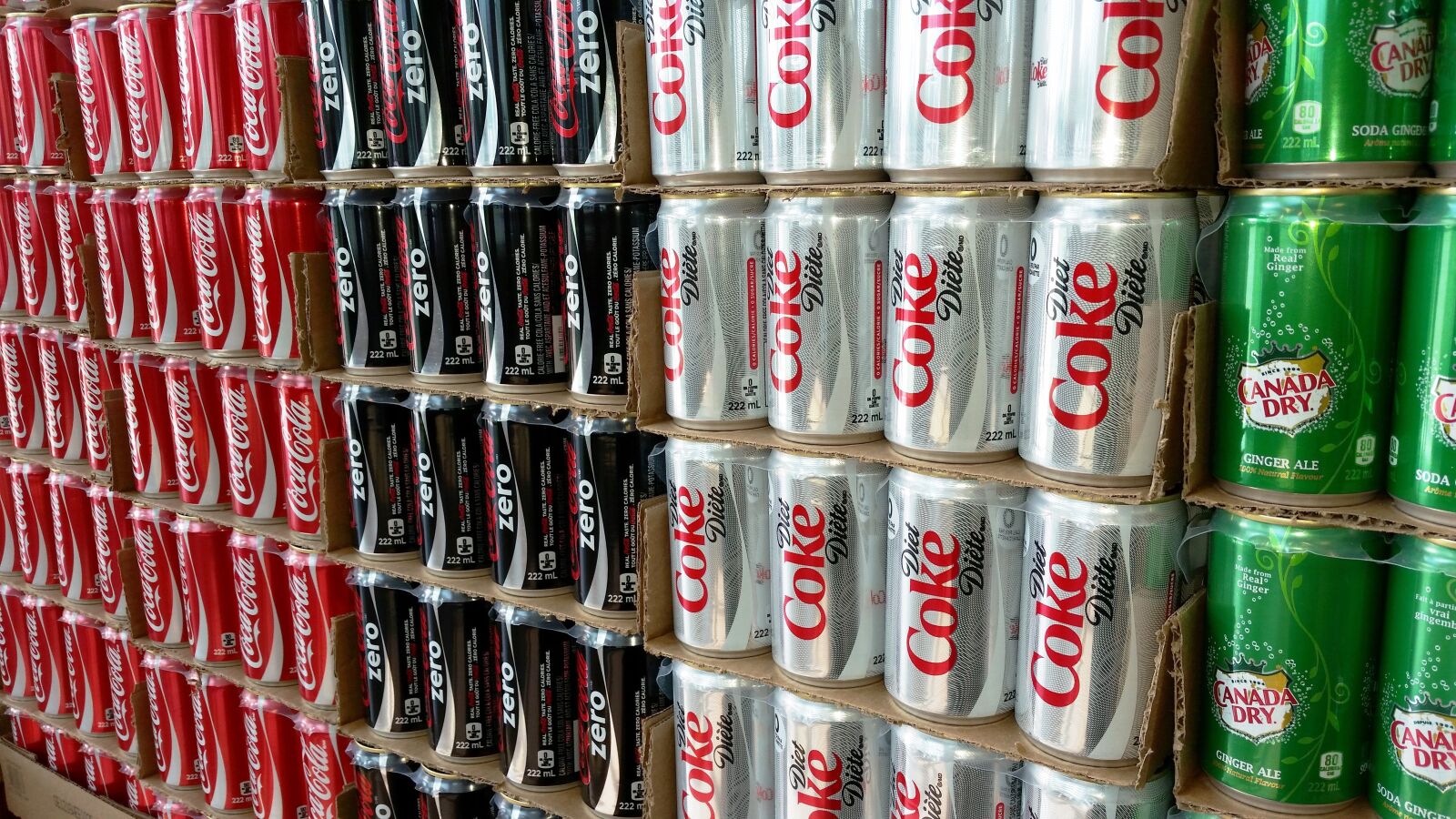 Samsung Galaxy S5 sample photo. Metallic, aluminum, beverage photography