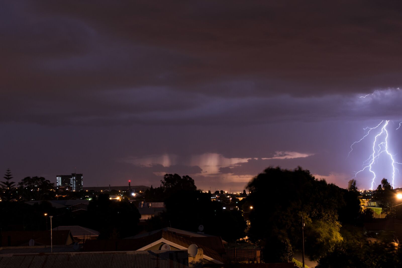 Nikon D7200 sample photo. Lightning, night, storm photography