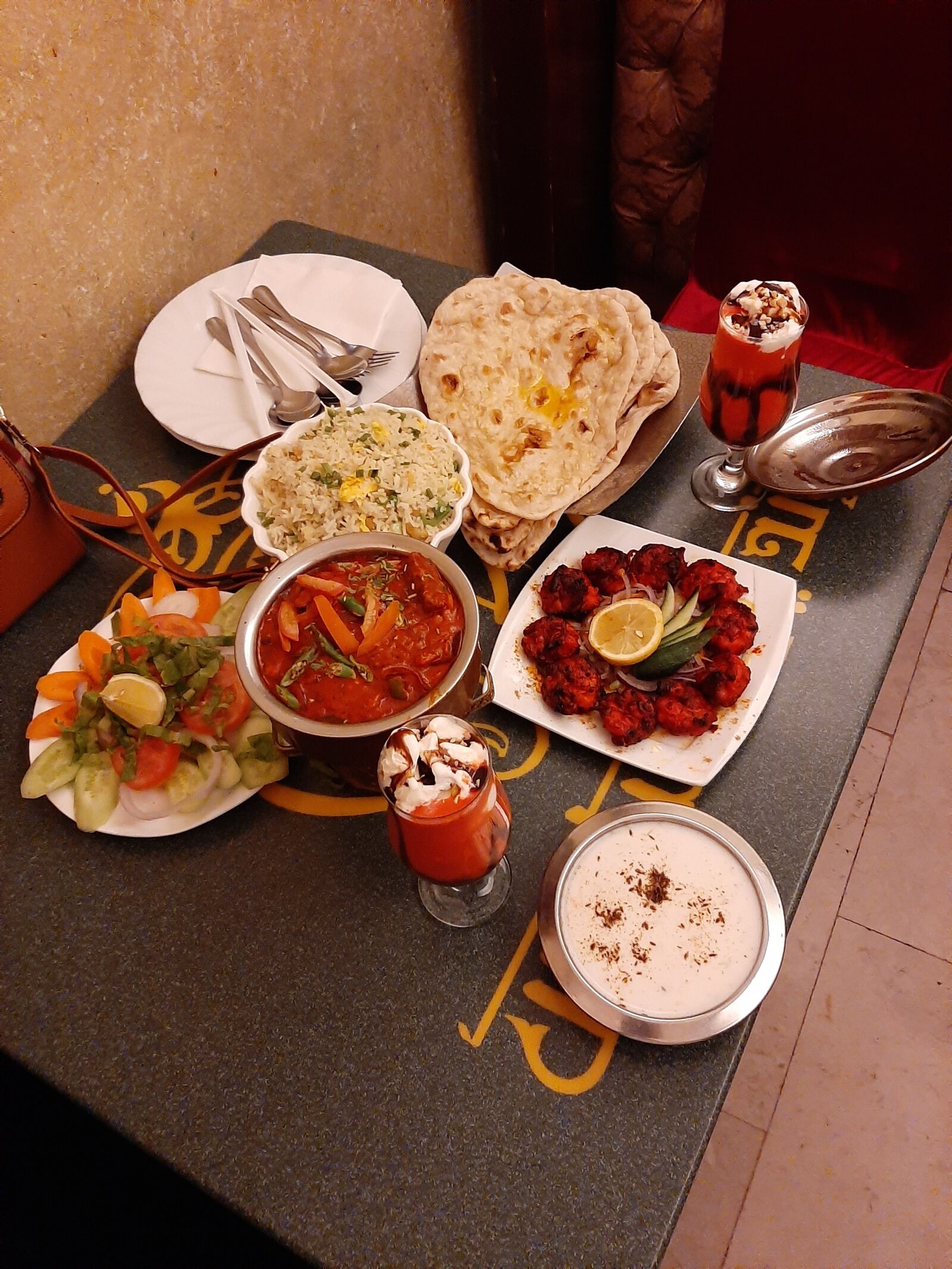 Samsung Galaxy A50 sample photo. Restaurant, dinner, food photography
