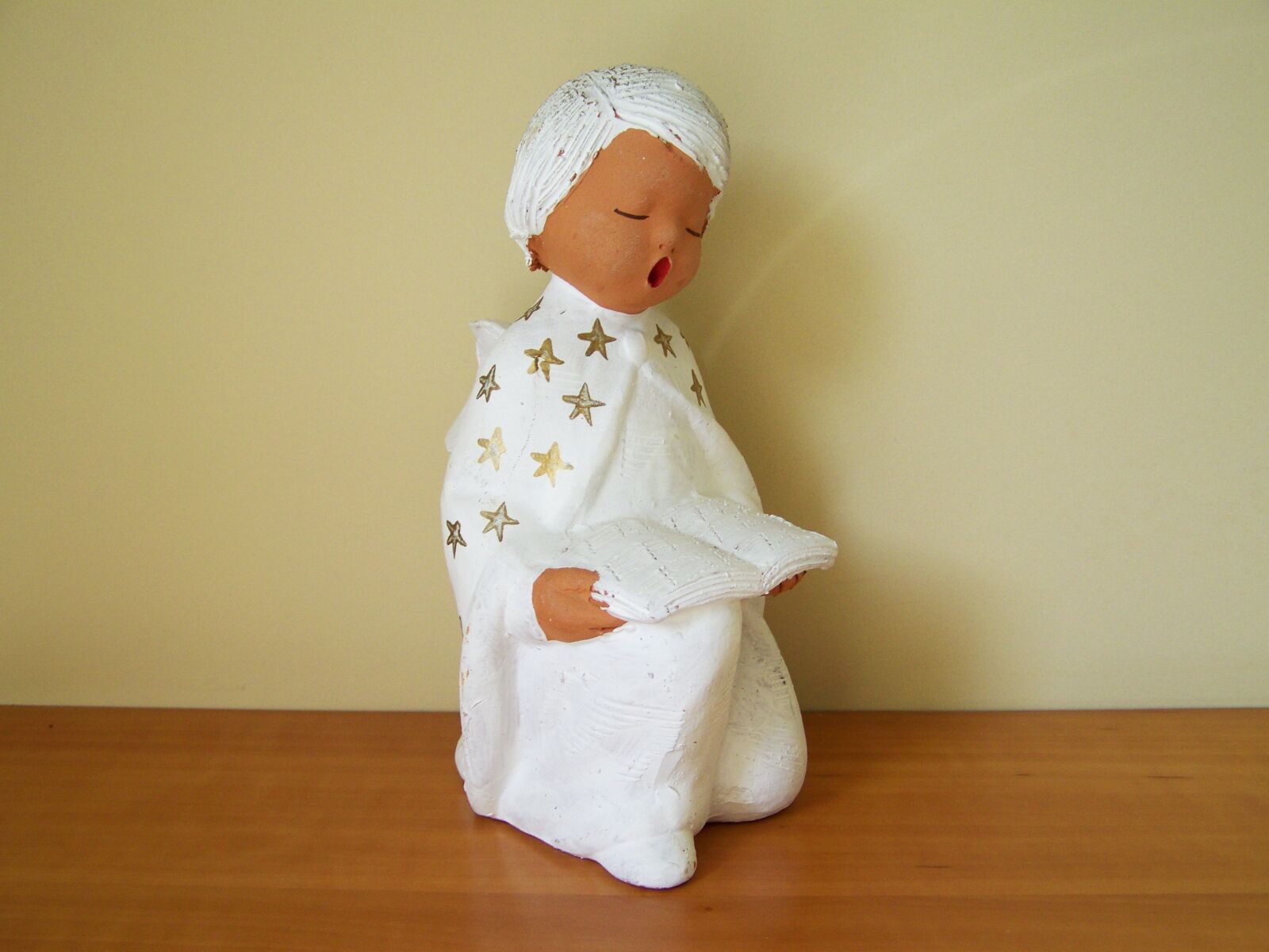 Kodak EASYSHARE ZD710 ZOOM DIGITAL CAMERA sample photo. Nikki, porcelain figurine, christmas photography
